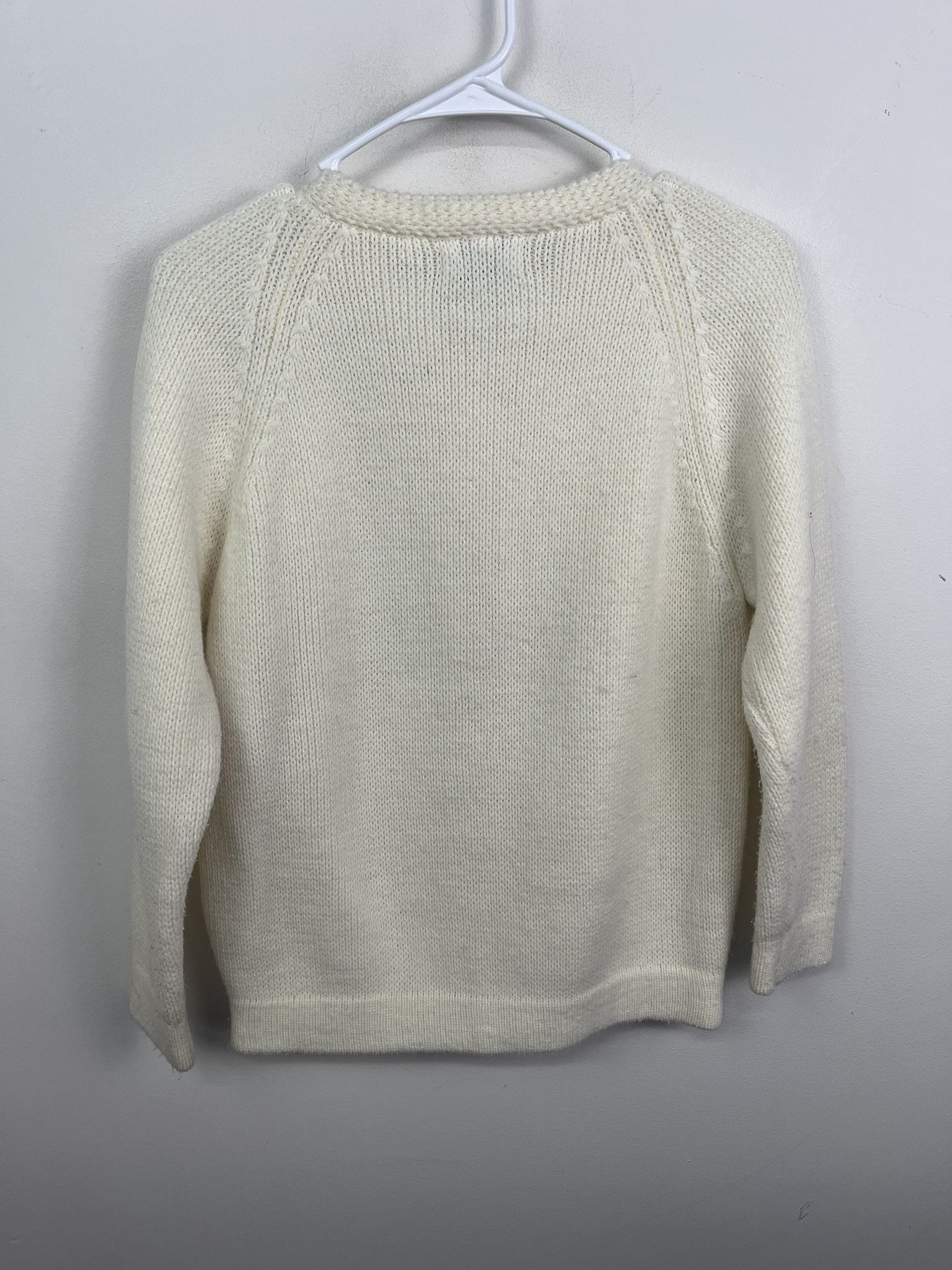 Other Vintage Knit Sweater 1980s Orlon Acrylic White Knit Cardigan Size M Size US M / EU 48-50 / 2 - 3 Thumbnail