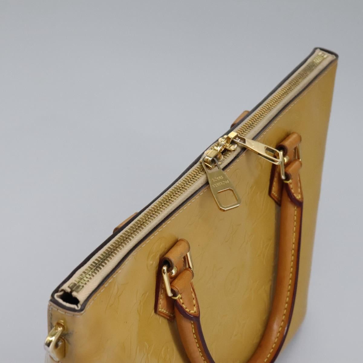 Louis Vuitton Montebello Beige Patent Leather Handbag (Pre-Owned) Size ONE SIZE - 18 Thumbnail