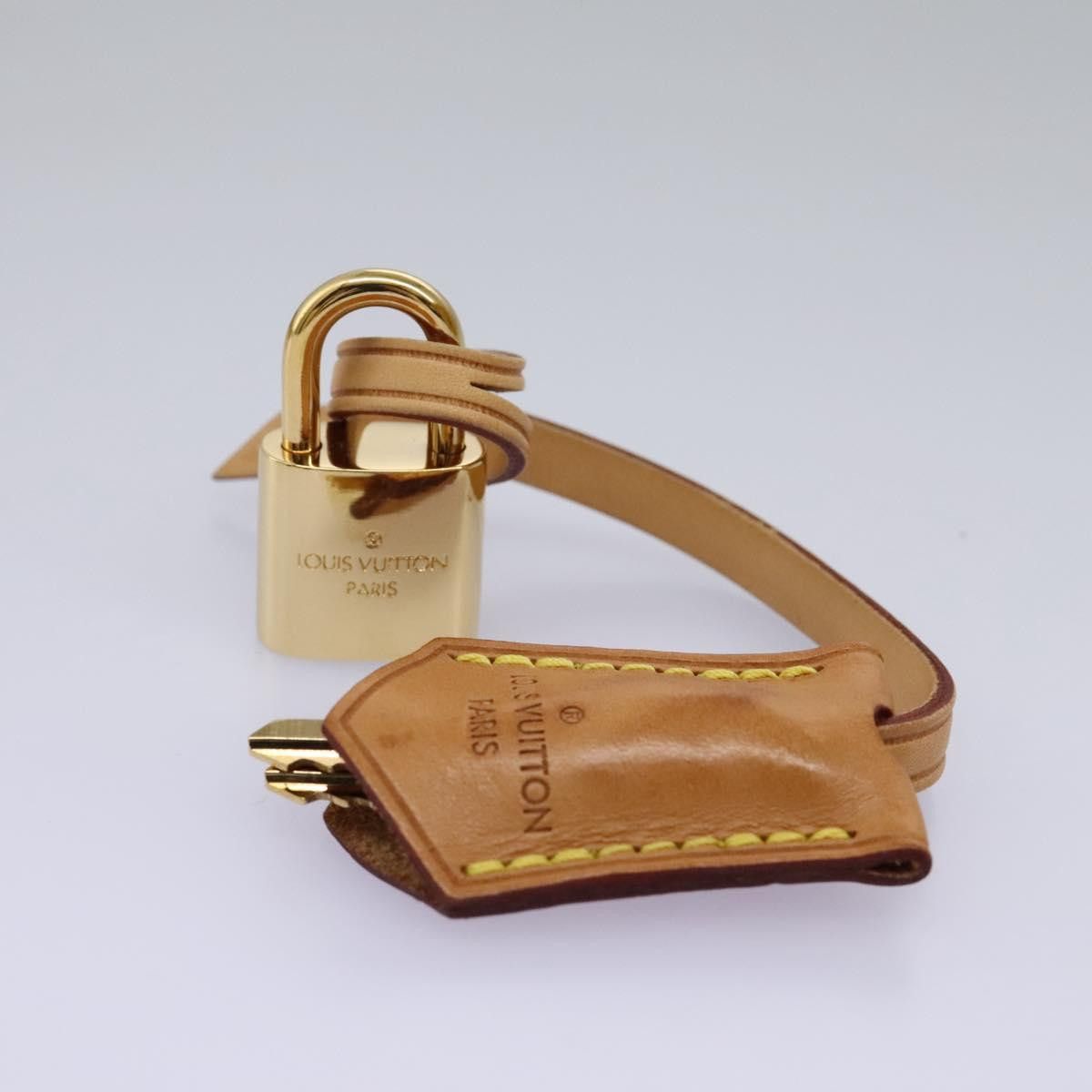Louis Vuitton Montebello Beige Patent Leather Handbag (Pre-Owned) Size ONE SIZE - 16 Thumbnail
