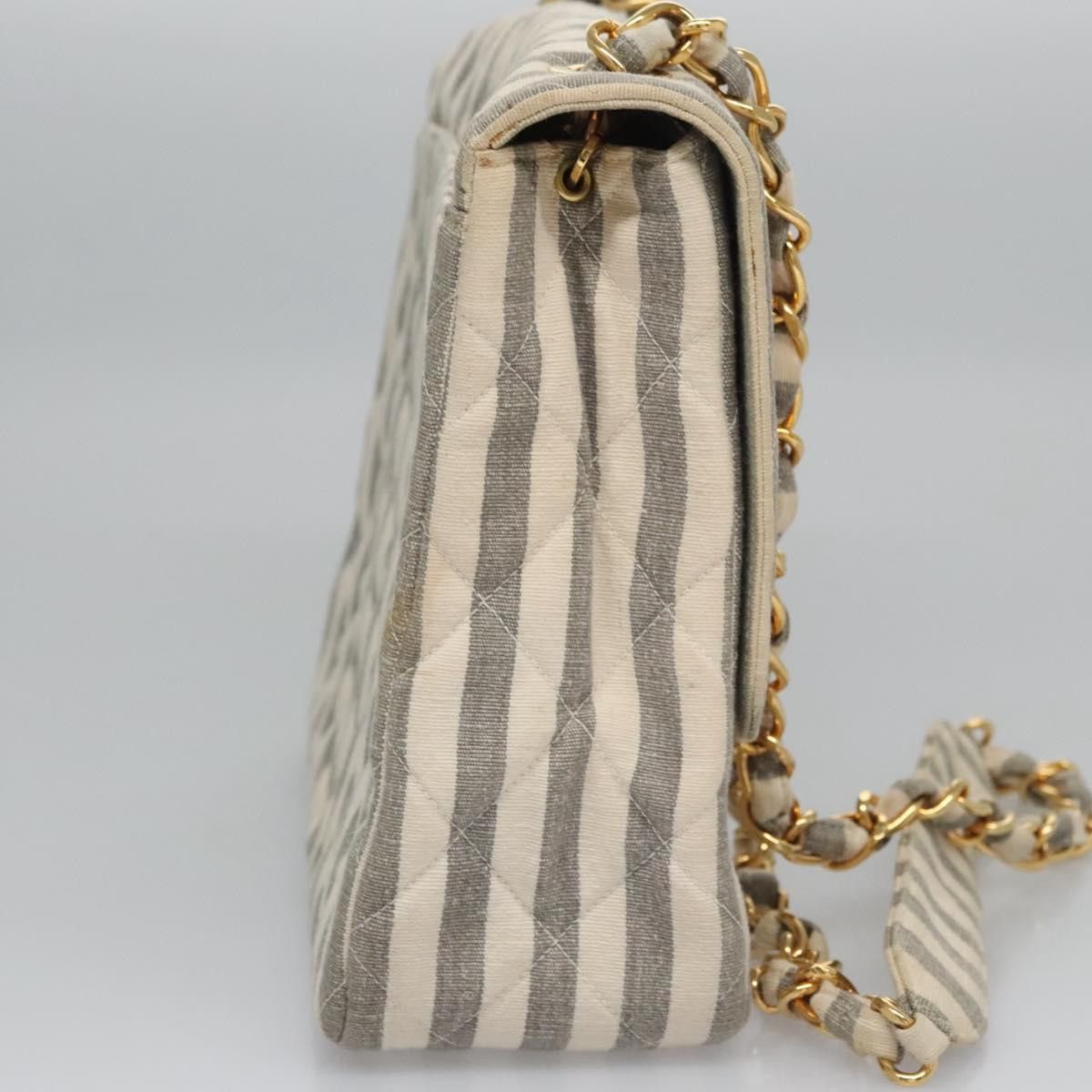 Chanel Cc Grey Canvas Shoulder Bag (Pre-Owned) Size ONE SIZE - 4 Thumbnail