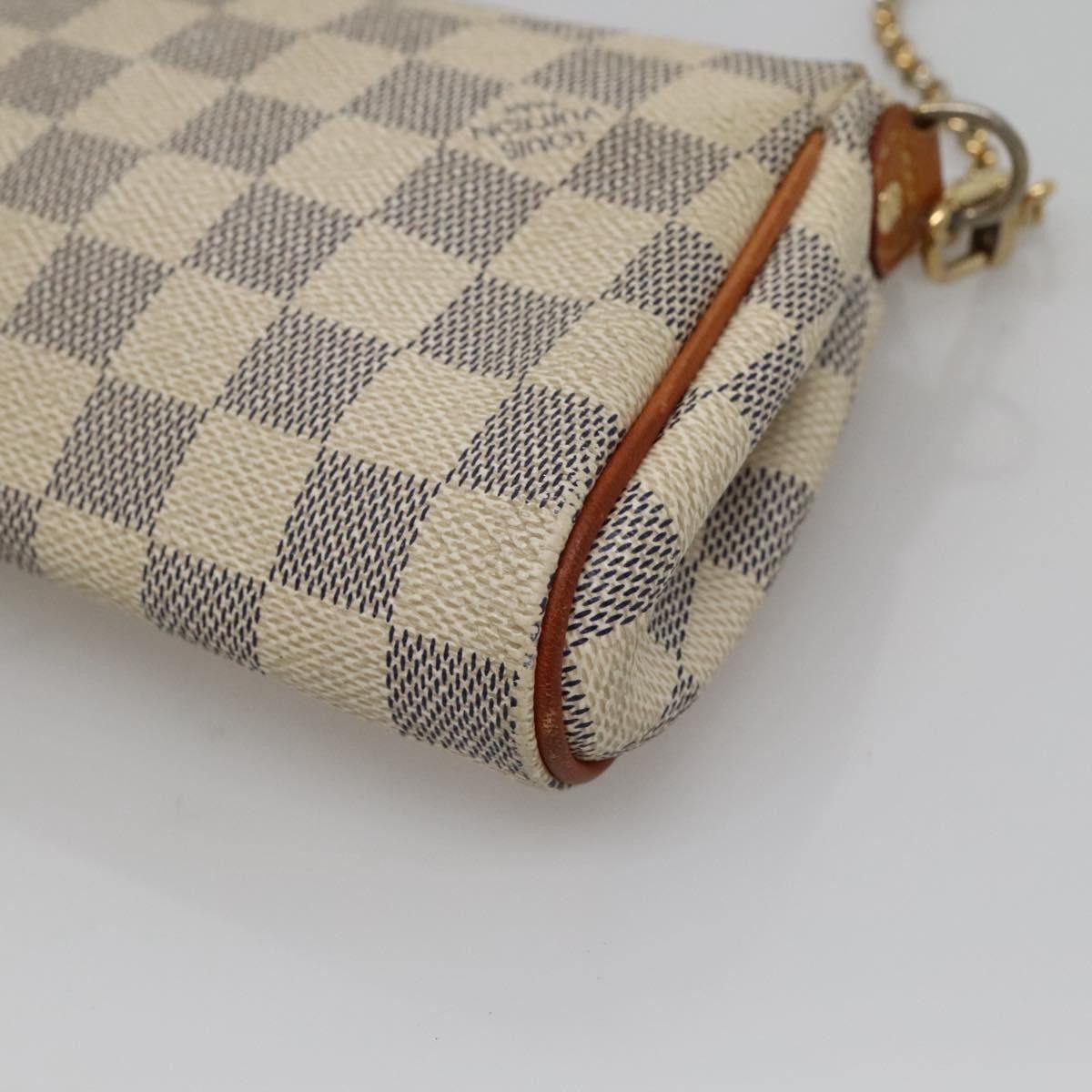Louis Vuitton Eva White Canvas Shoulder Bag (Pre-Owned) Size ONE SIZE - 10 Thumbnail