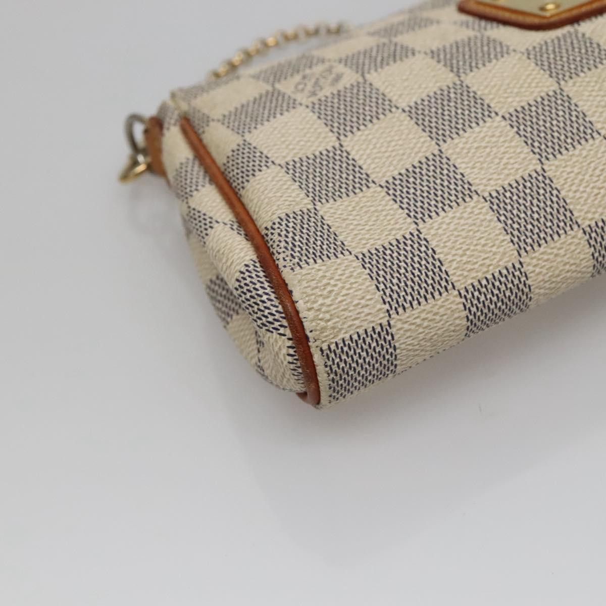 Louis Vuitton Eva White Canvas Shoulder Bag (Pre-Owned) Size ONE SIZE - 9 Thumbnail