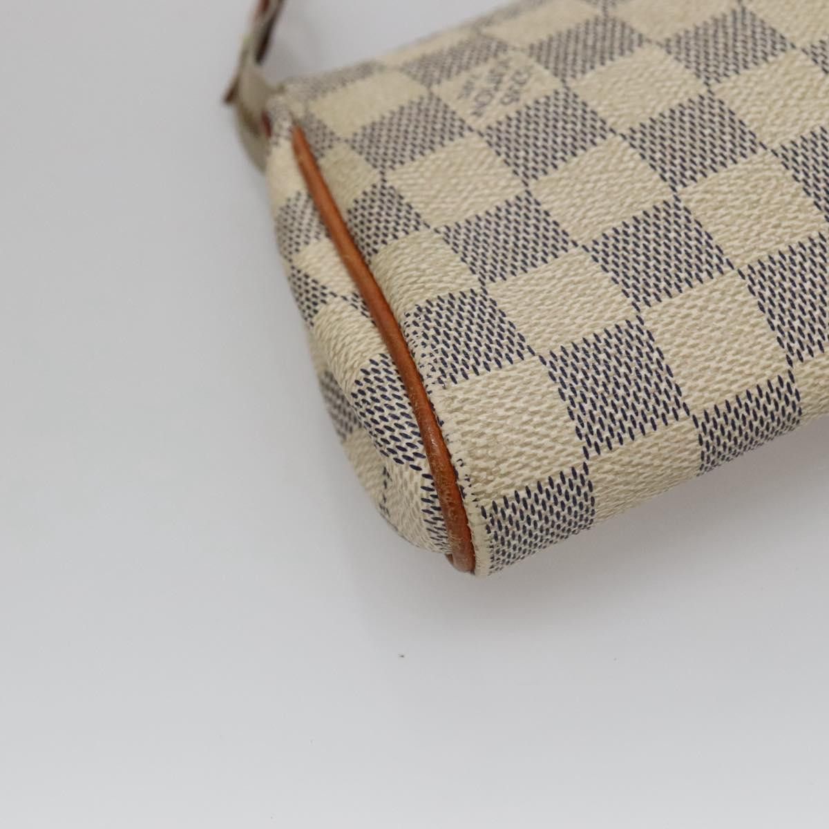 Louis Vuitton Eva White Canvas Shoulder Bag (Pre-Owned) Size ONE SIZE - 11 Thumbnail