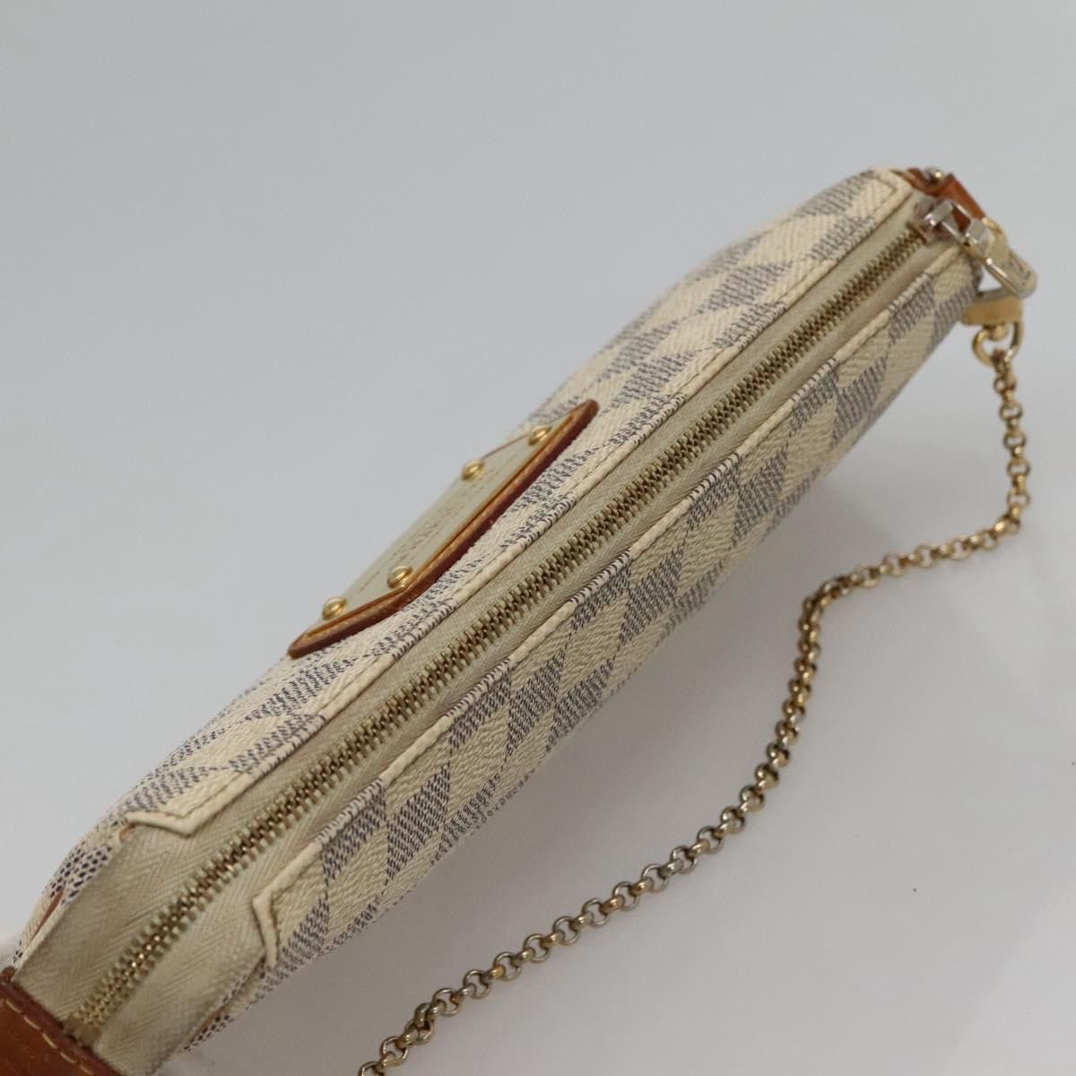 Louis Vuitton Eva White Canvas Shoulder Bag (Pre-Owned) Size ONE SIZE - 19 Thumbnail