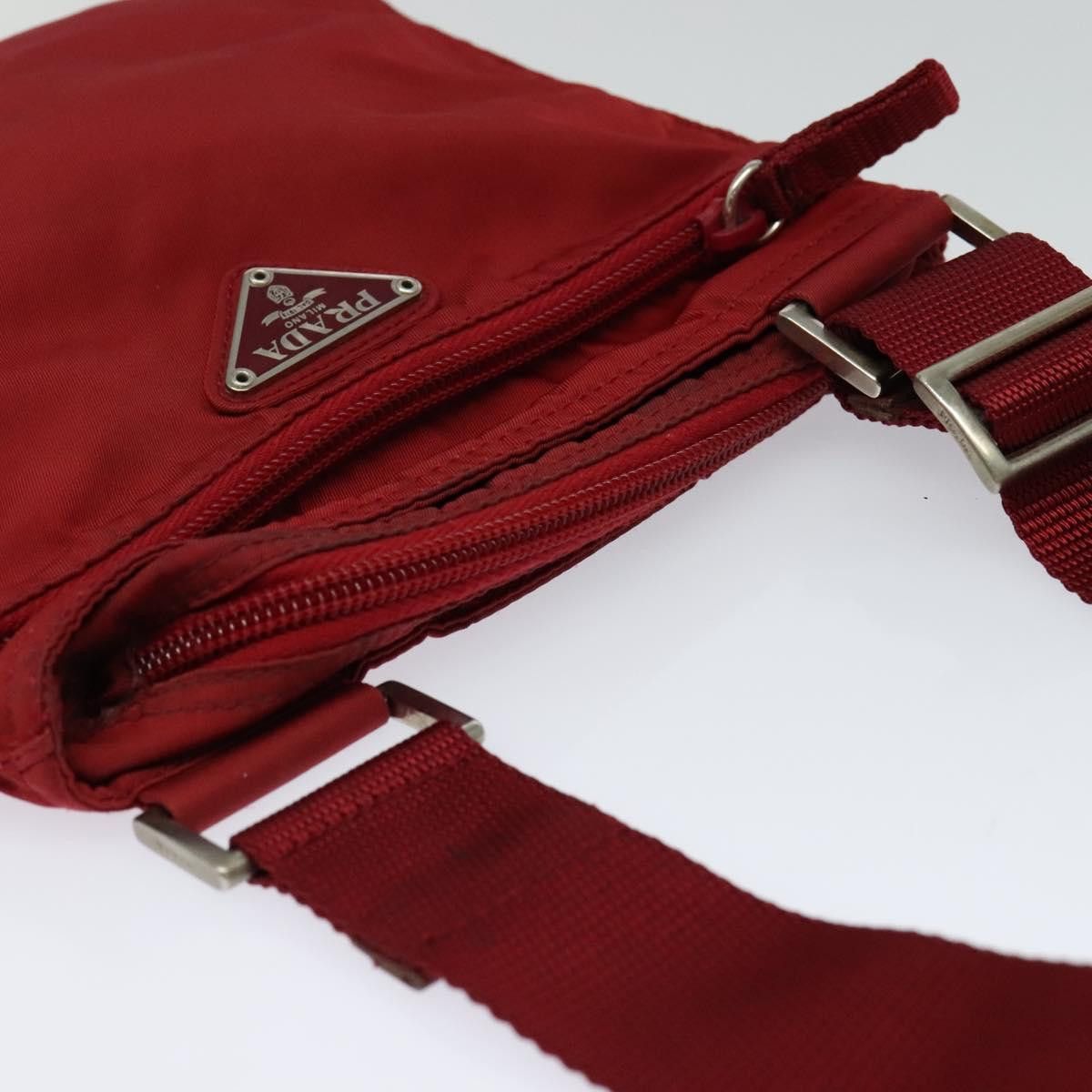 Prada Re-Nylon Red Synthetic Shoulder Bag (Pre-Owned) Size ONE SIZE - 16 Thumbnail