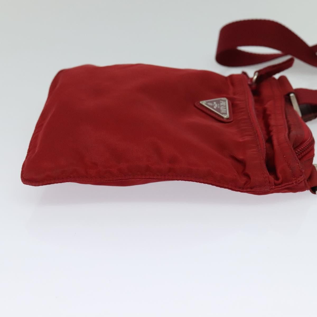 Prada Re-Nylon Red Synthetic Shoulder Bag (Pre-Owned) Size ONE SIZE - 4 Thumbnail