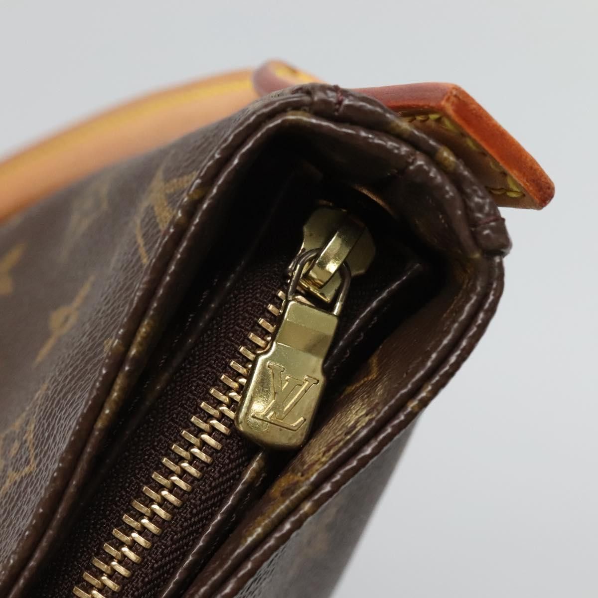 Louis Vuitton Looping Gm Brown Canvas Shoulder Bag (Pre-Owned) Size ONE SIZE - 11 Thumbnail