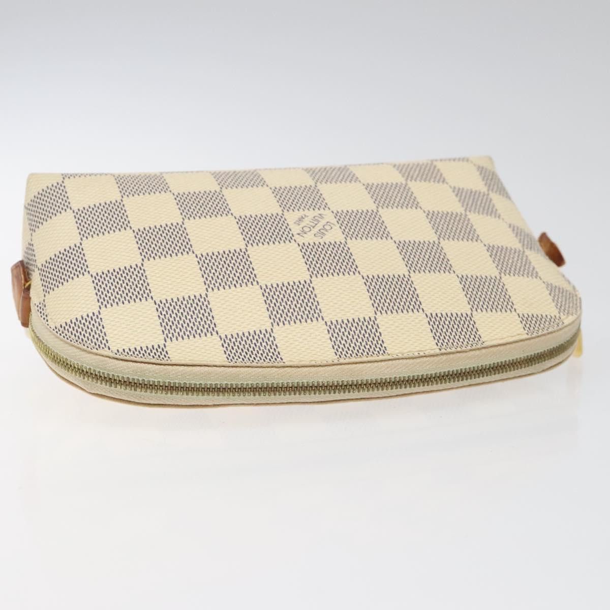 Louis Vuitton Cosmetic Pouch White Canvas Clutch Bag (Pre-Owned) Size ONE SIZE - 14 Thumbnail