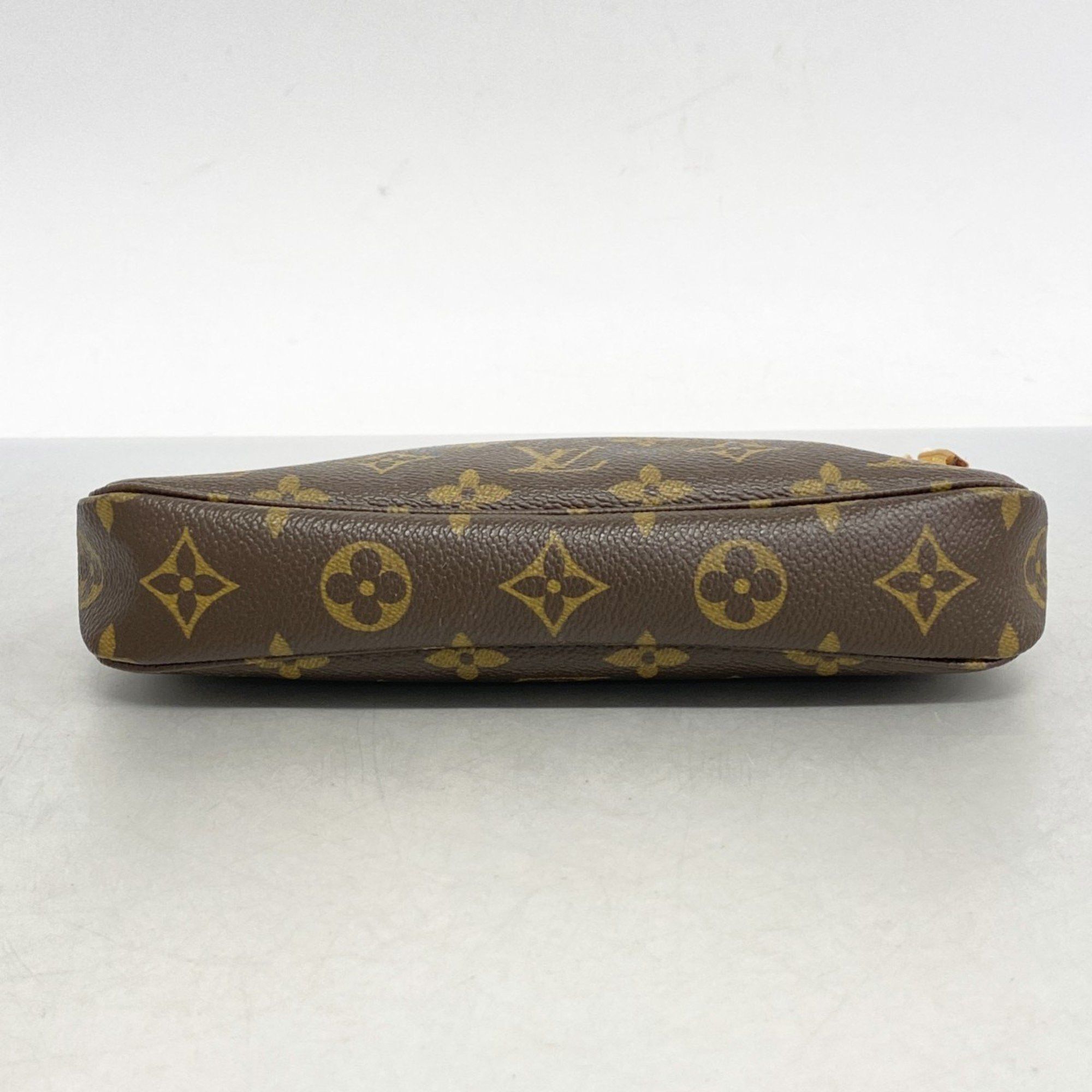 Louis Vuitton Louis Vuitton Pochette Accessoire clutch Size ONE SIZE - 5 Thumbnail
