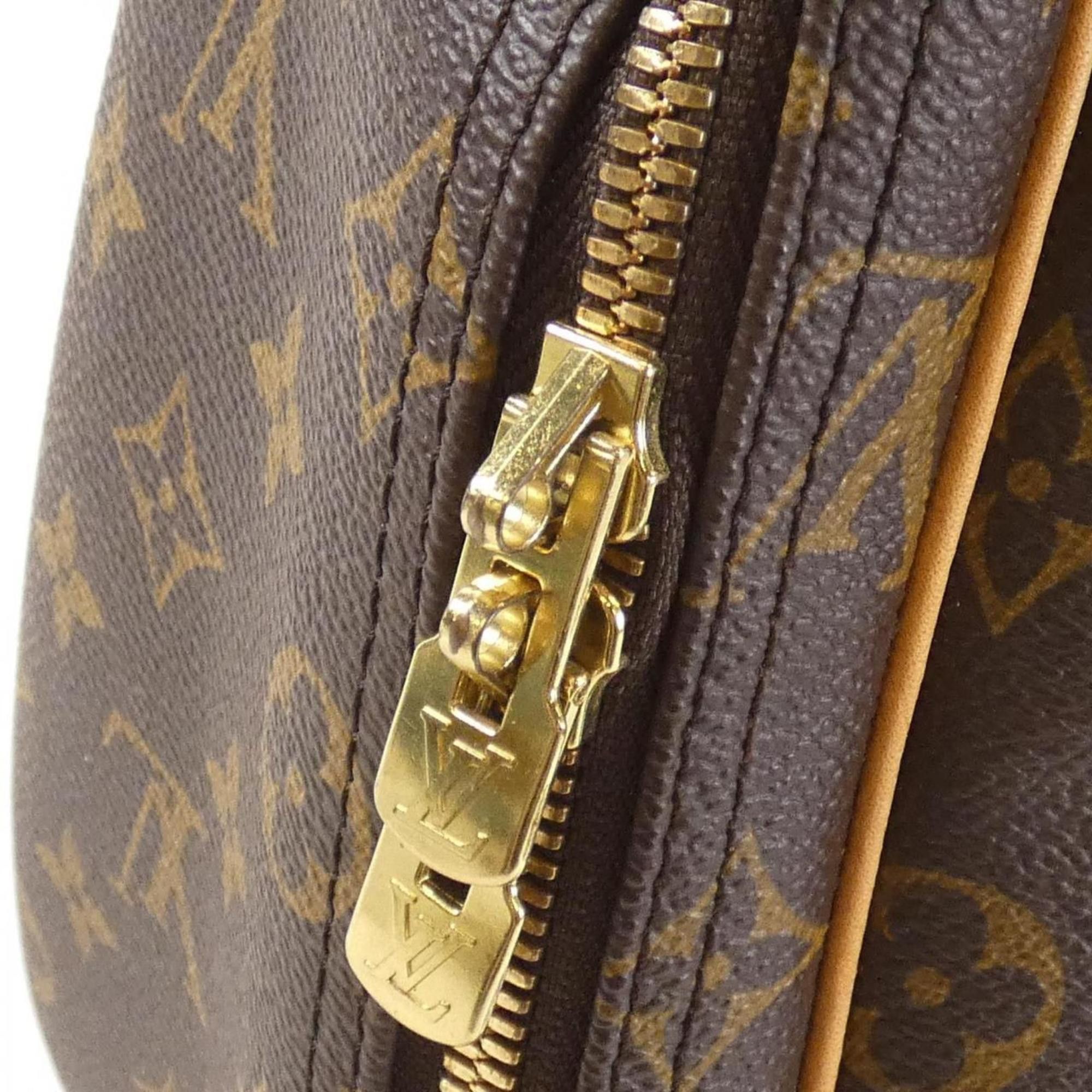 Louis Vuitton Louis Vuitton Excursion handbag Size ONE SIZE - 8 Thumbnail
