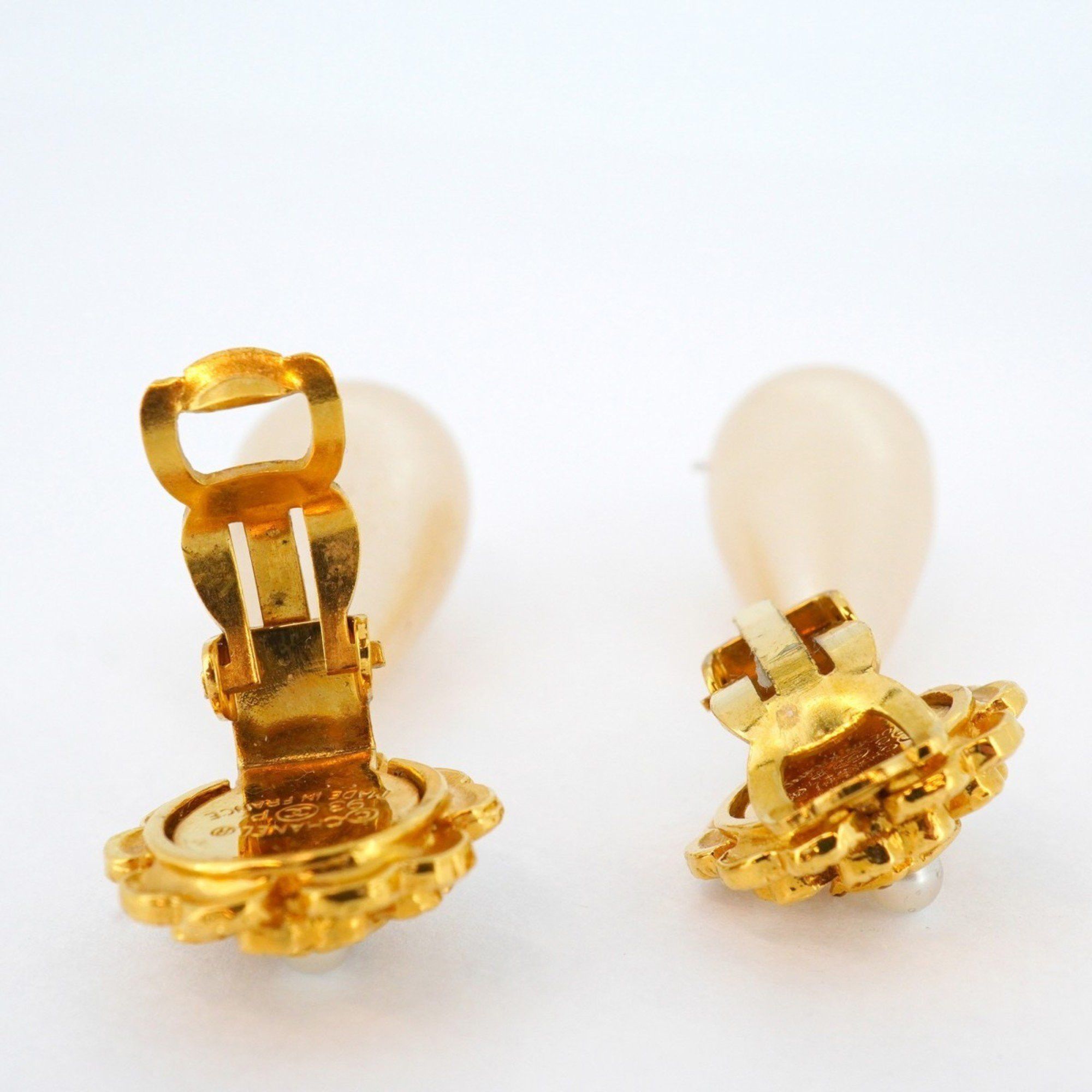 Chanel Chanel Camellia earring Size ONE SIZE - 10 Thumbnail
