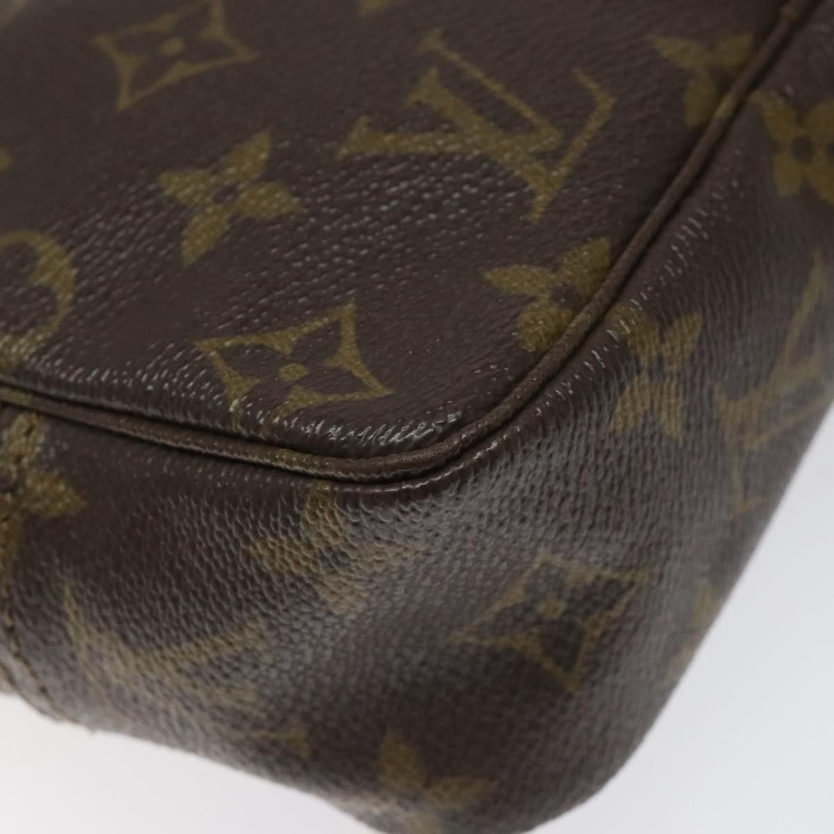 Louis Vuitton Louis Vuitton Trousse de Toilette 18 clutch Size ONE SIZE - 10 Thumbnail