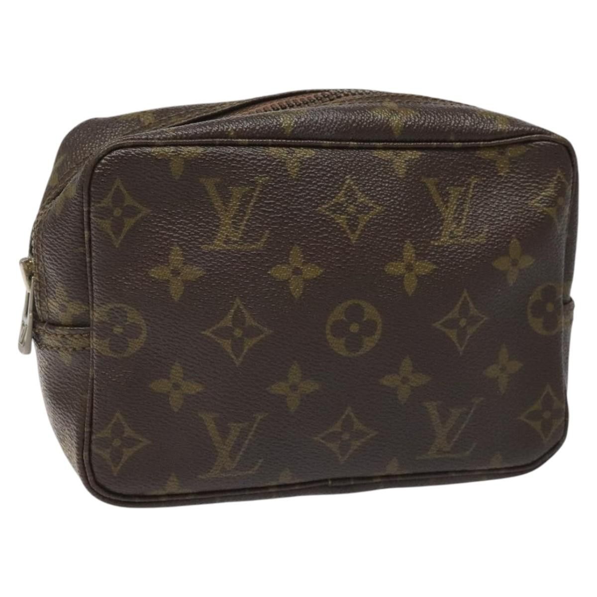 Louis Vuitton Louis Vuitton Trousse de Toilette 18 clutch Size ONE SIZE - 17 Thumbnail
