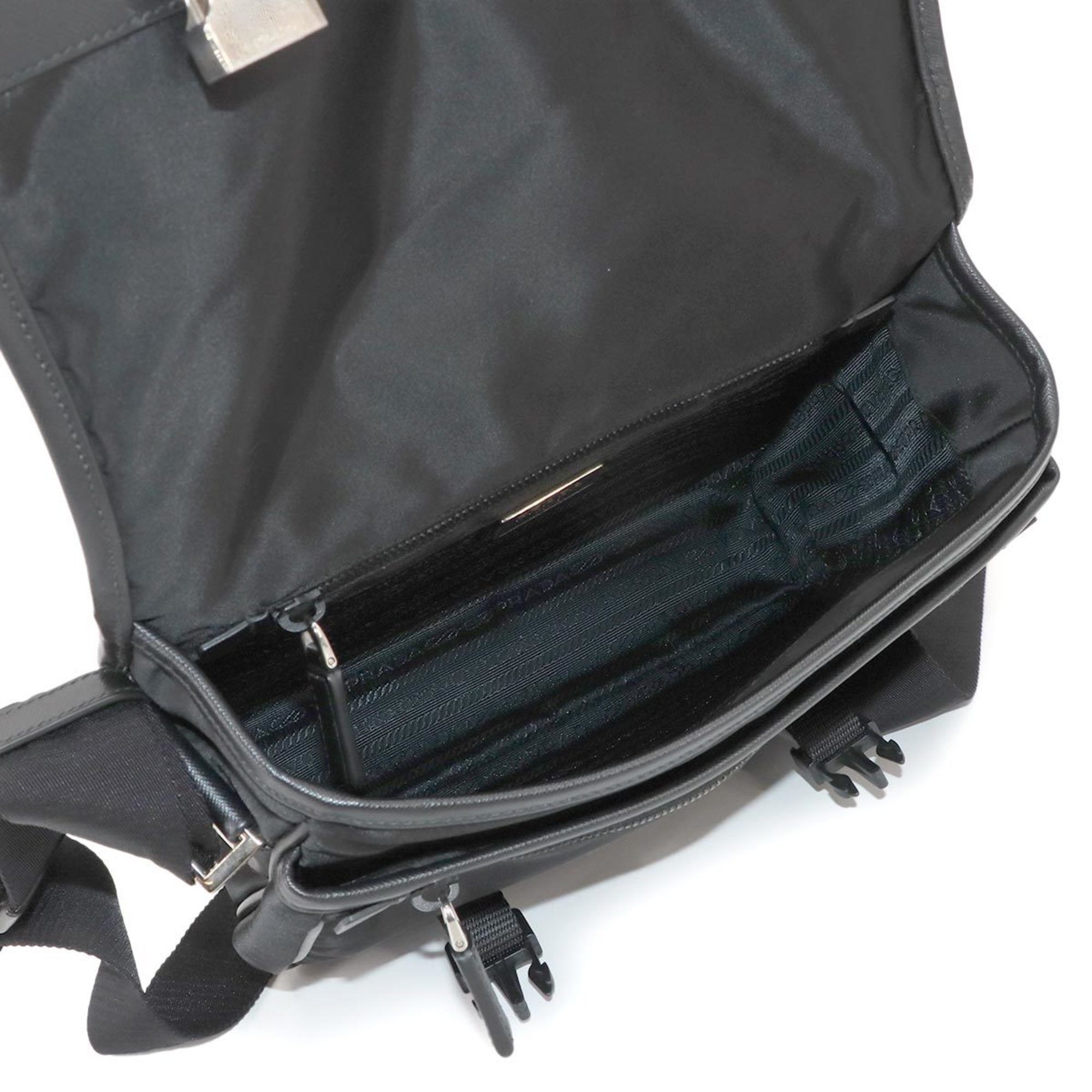 Prada Prada Re-Nylon shoulder Size ONE SIZE - 8 Thumbnail