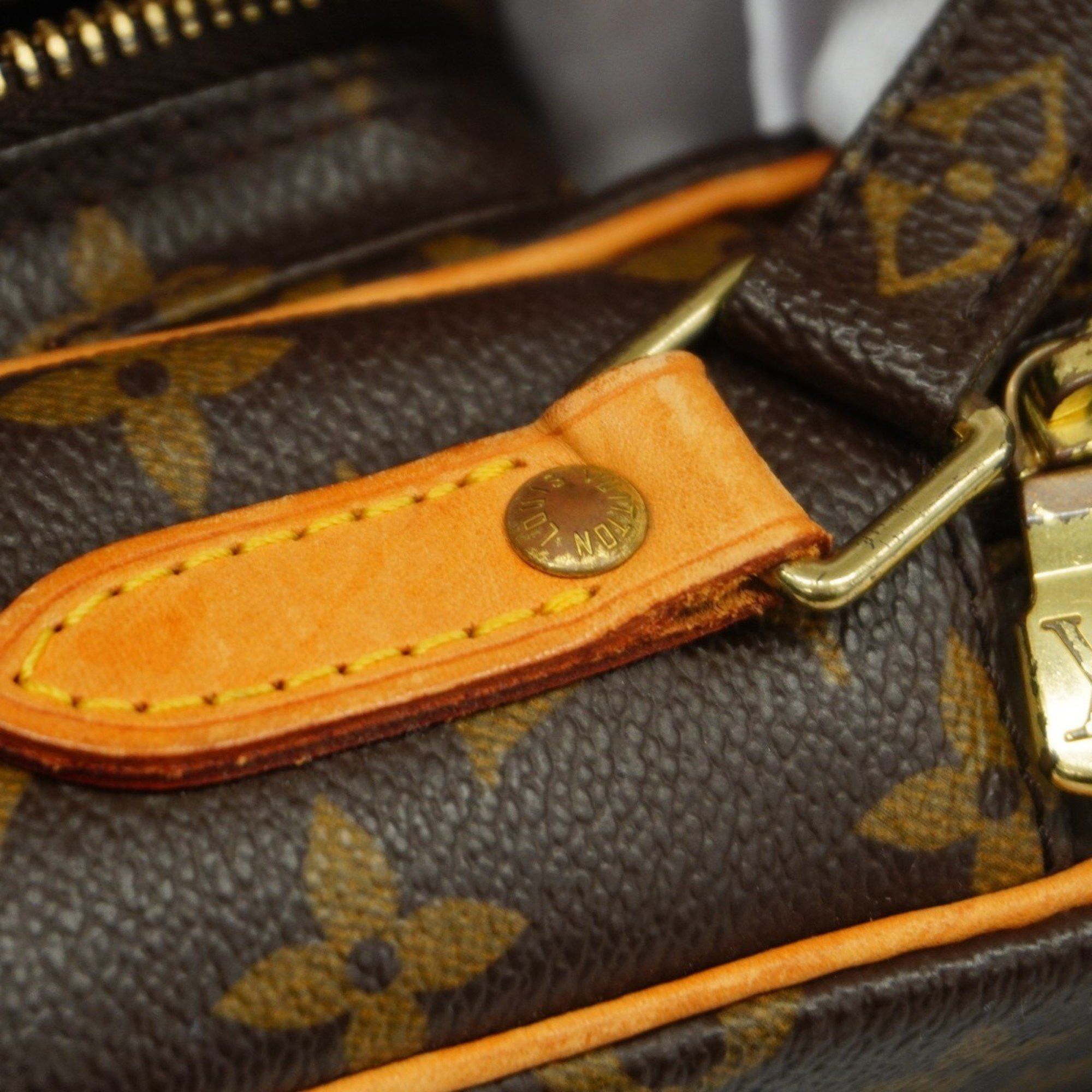Louis Vuitton Louis Vuitton Amazon shoulder Size ONE SIZE - 9 Thumbnail