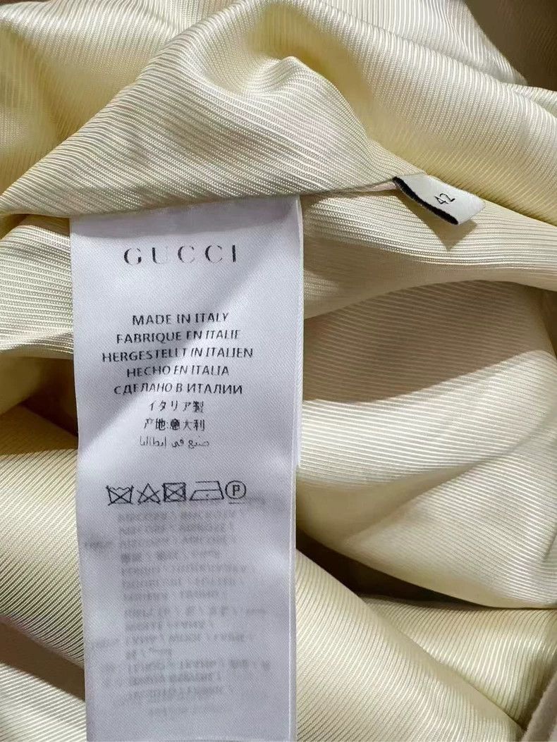 Gucci Classic Gucci Wool Coat with Gold Buttons Size US M / EU 48-50 / 2 - 4 Thumbnail