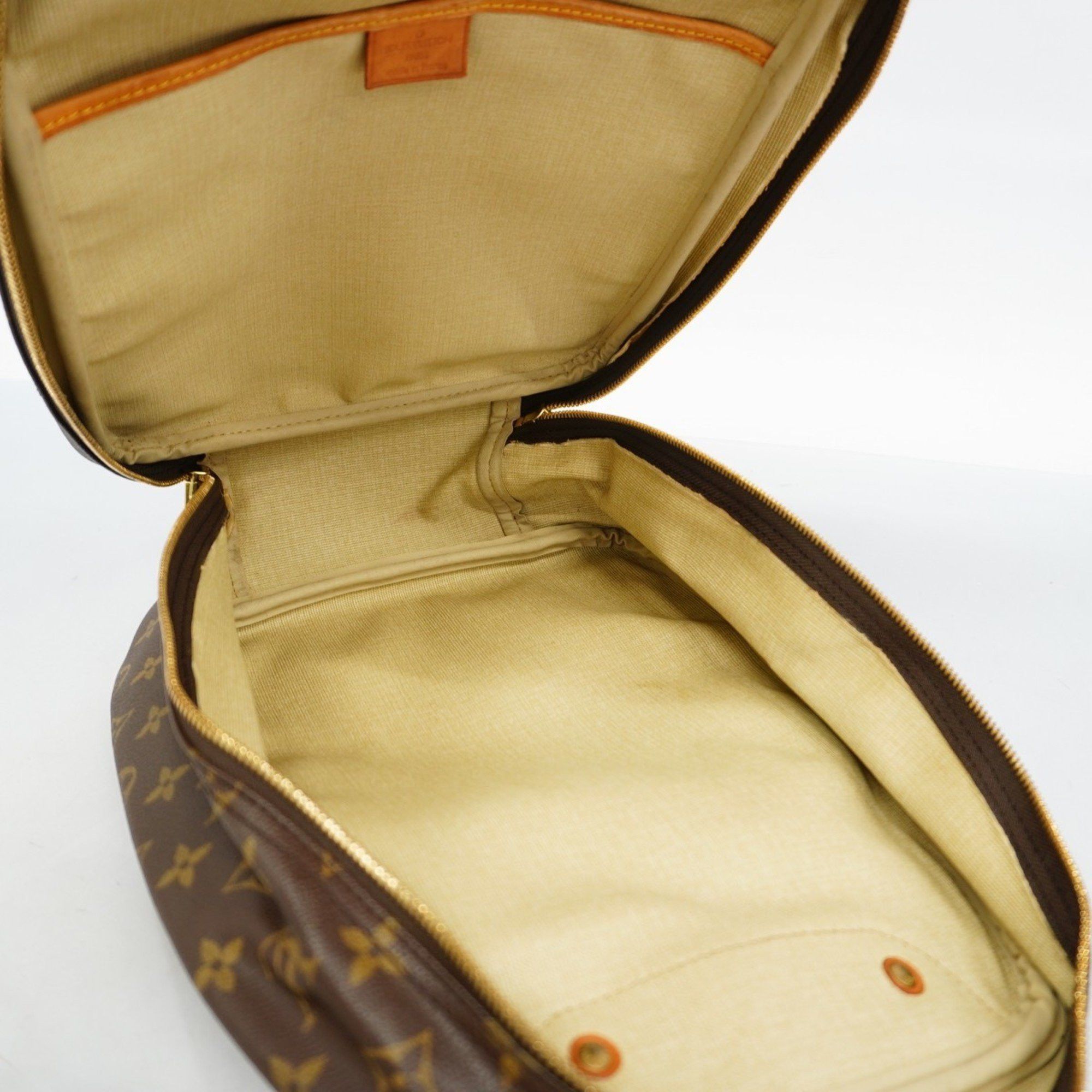 Louis Vuitton Louis Vuitton Excursion handbag Size ONE SIZE - 15 Thumbnail