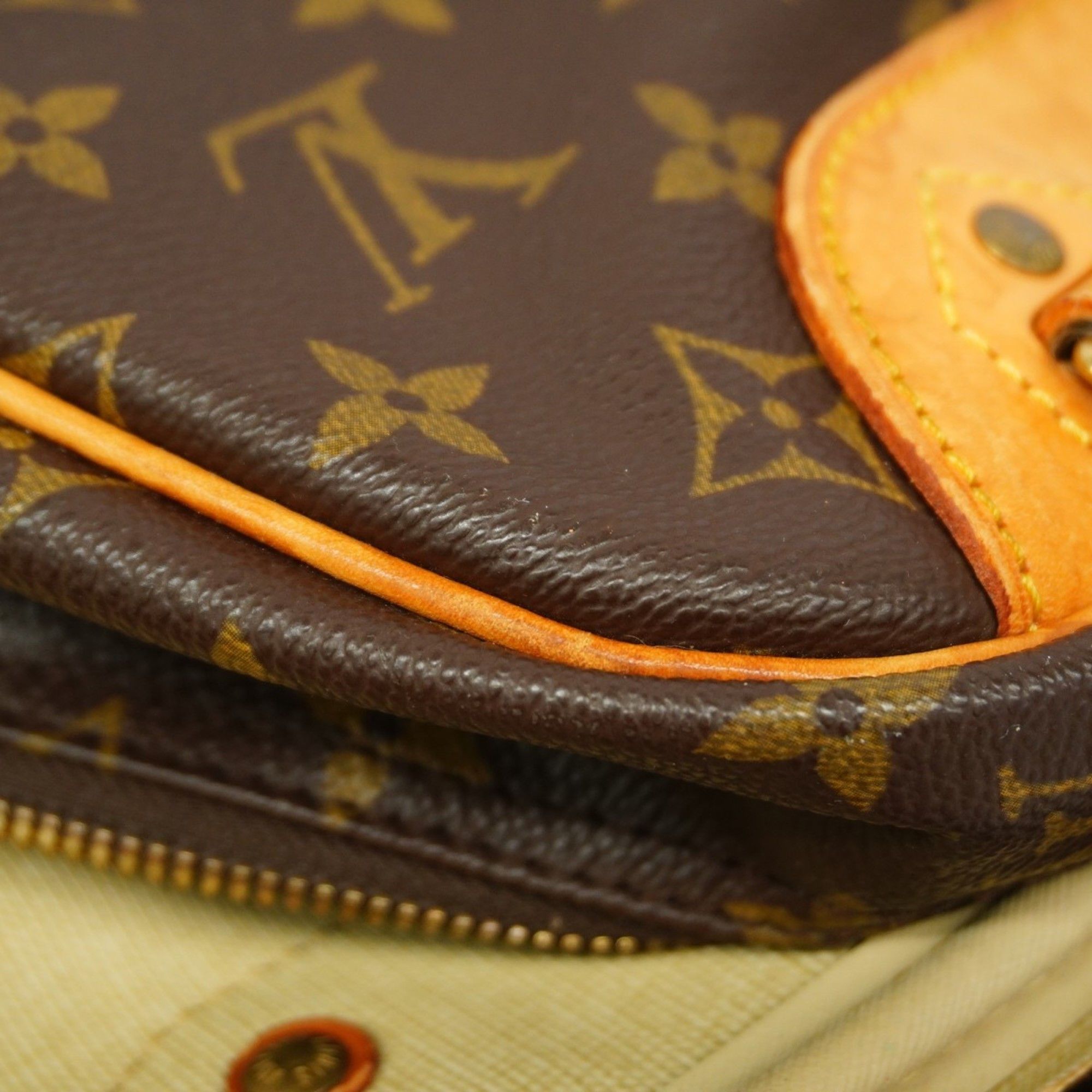 Louis Vuitton Louis Vuitton Excursion handbag Size ONE SIZE - 7 Thumbnail