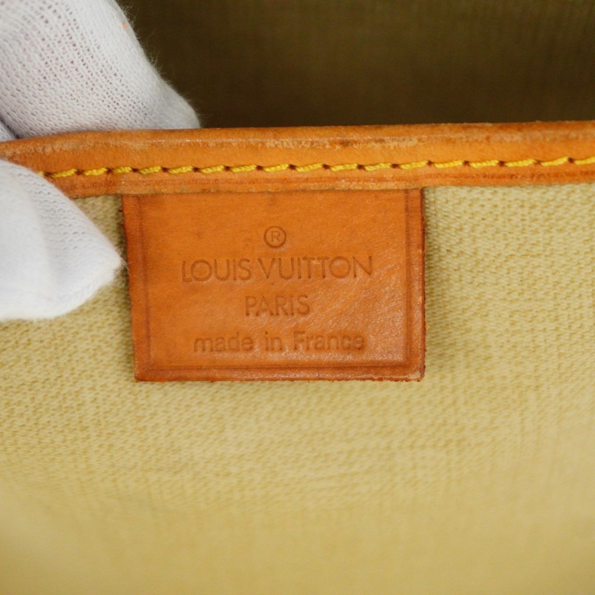 Louis Vuitton Louis Vuitton Excursion handbag Size ONE SIZE - 16 Thumbnail