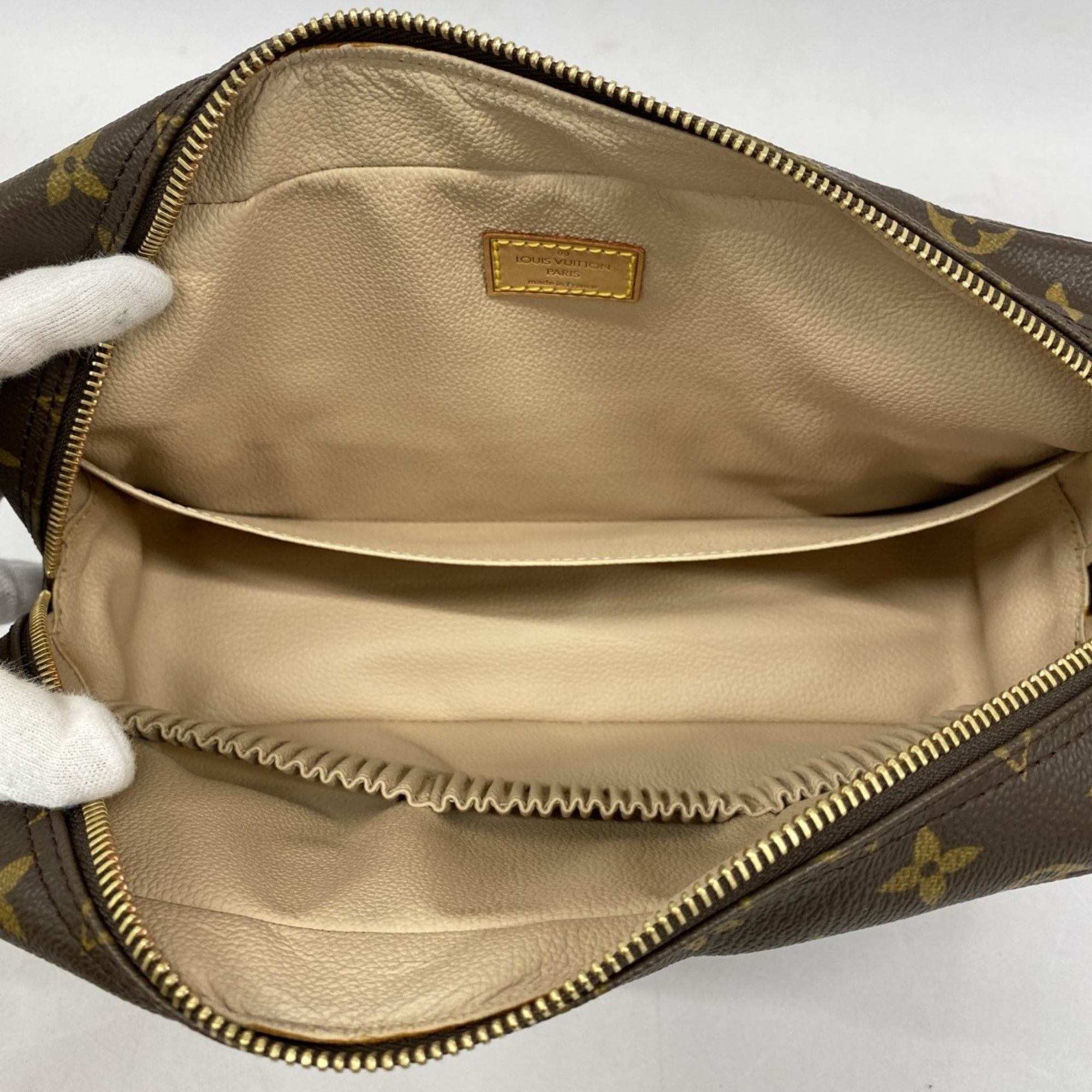 Louis Vuitton Louis Vuitton Trousse de Toilette clutch Size ONE SIZE - 9 Thumbnail