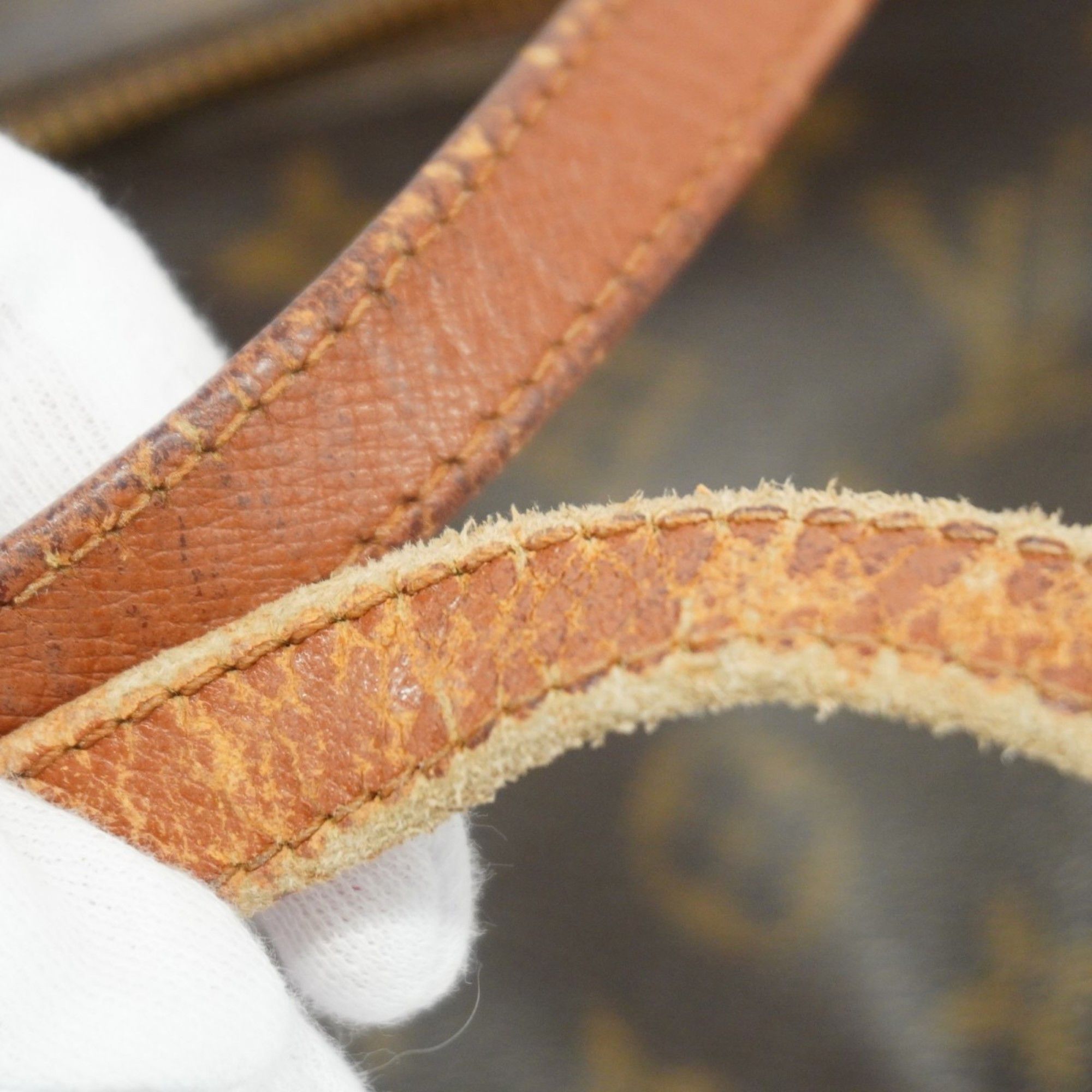 Louis Vuitton Louis Vuitton Papillon 30 handbag Size ONE SIZE - 4 Thumbnail