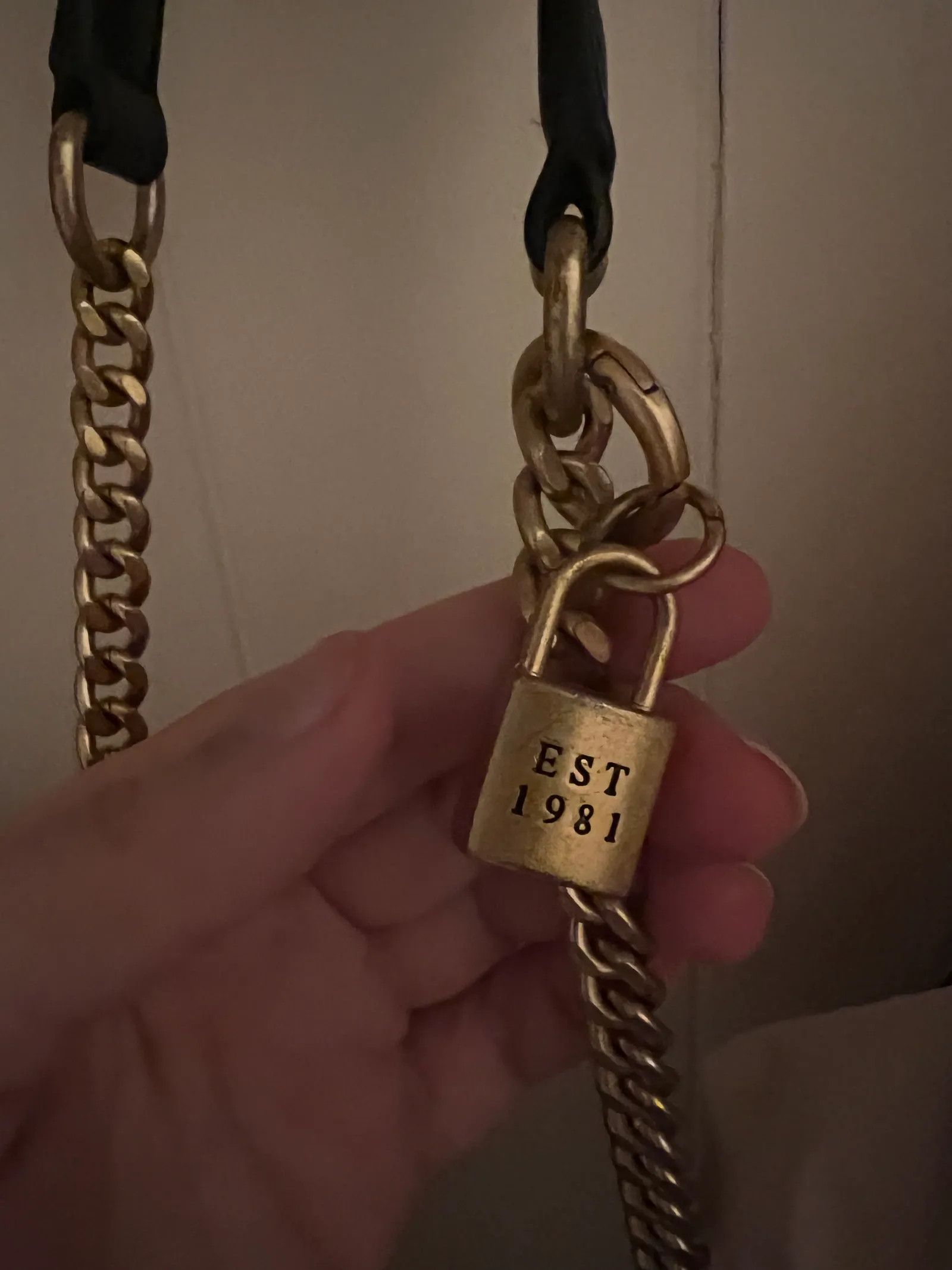 Guess Crossbody Bag
