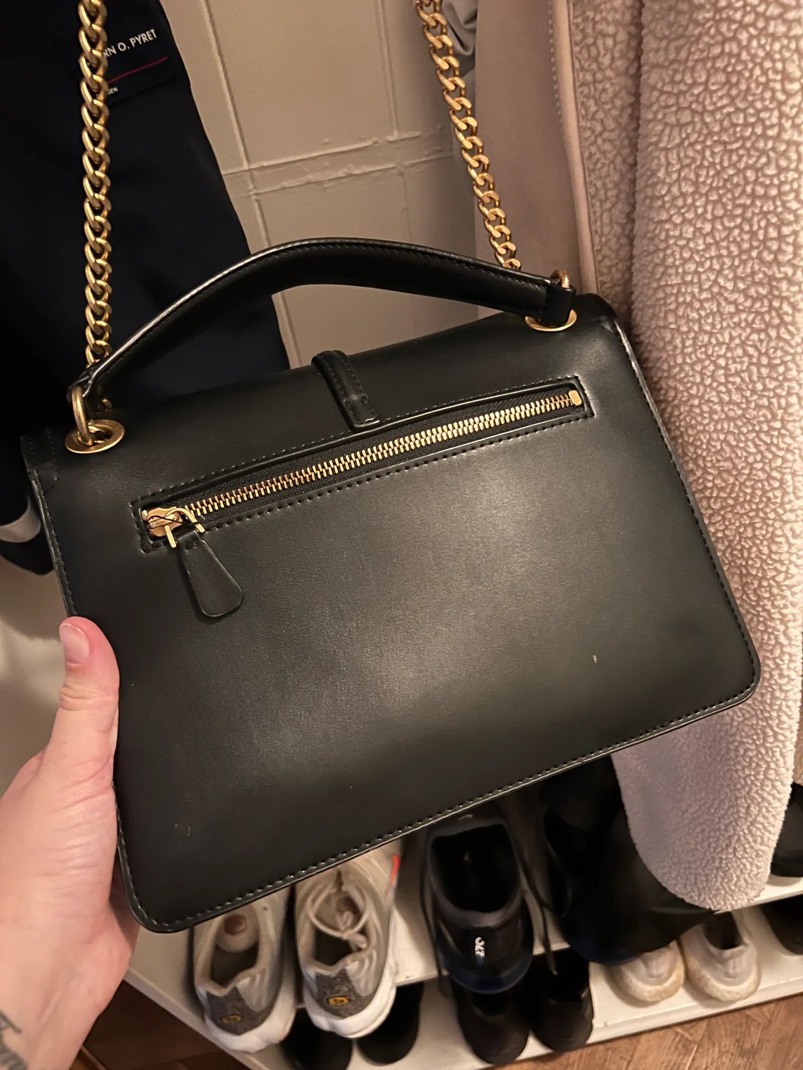 Guess Crossbody Bag