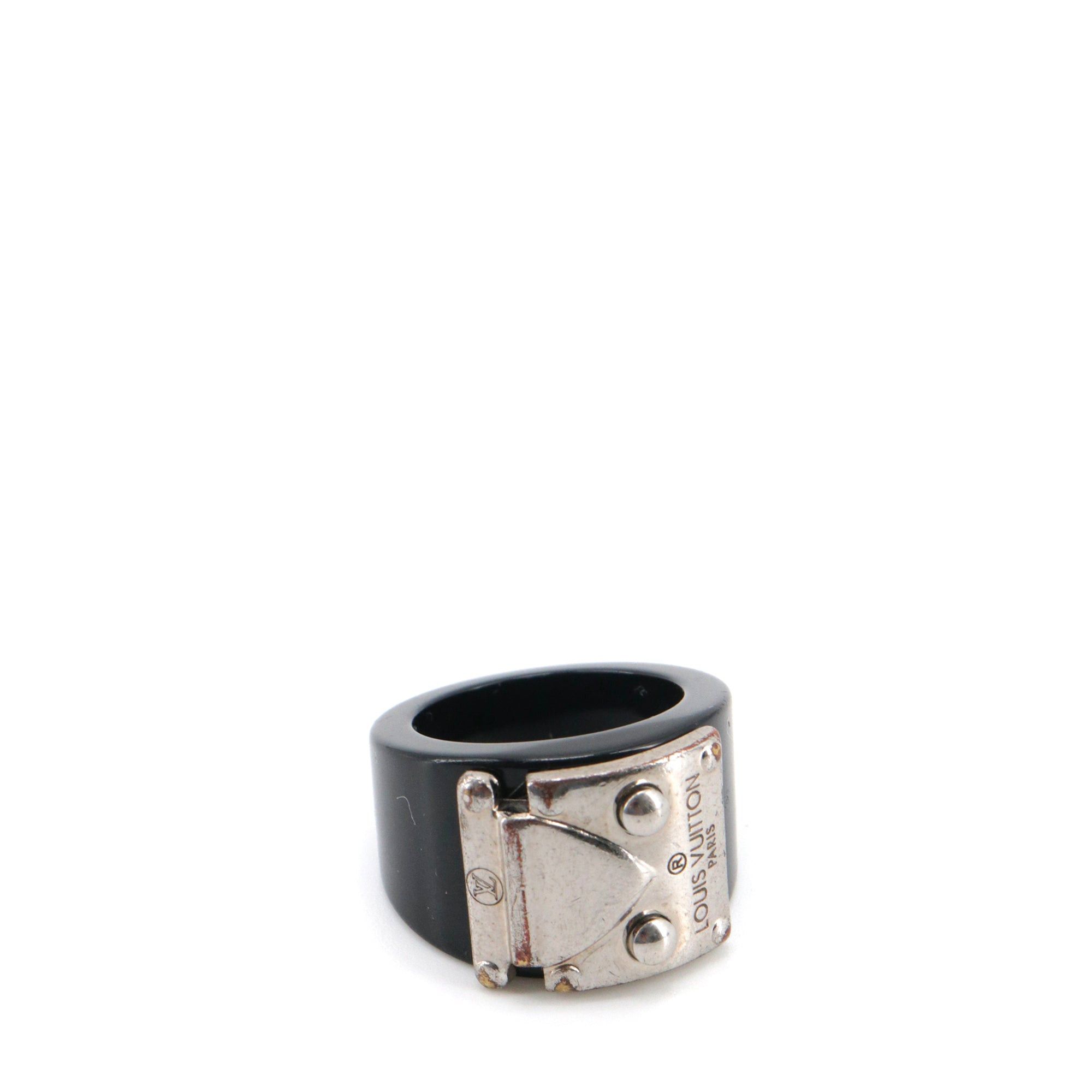 Louis Vuitton LOUIS VUITTON - Louis Vuitton Lock Me ring in black plastic (M) Size ONE SIZE - 3 Thumbnail
