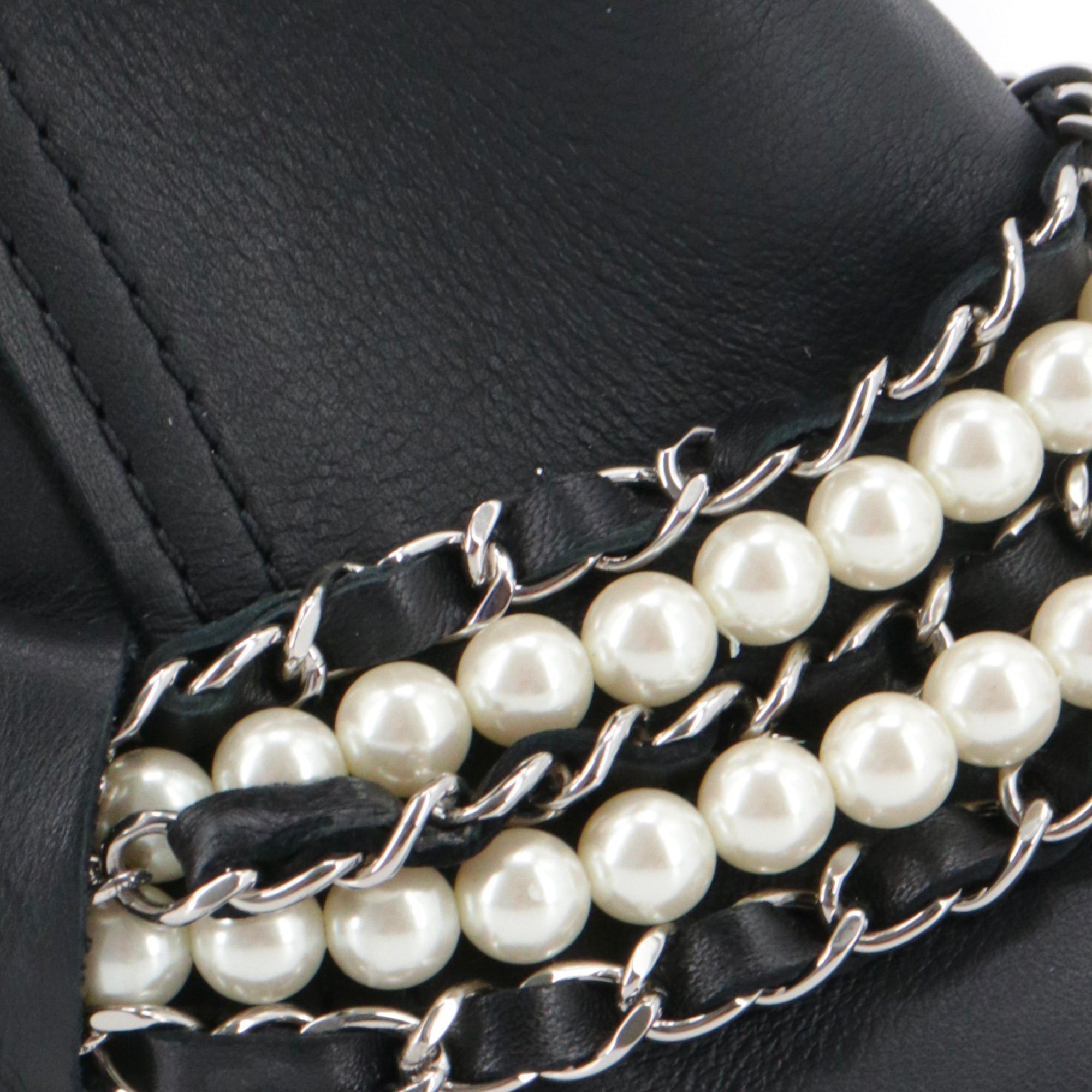 Chanel CHANEL - Chanel black leather boots with pearls (T41.5) Size US 10.5 / IT 40.5 - 4 Thumbnail