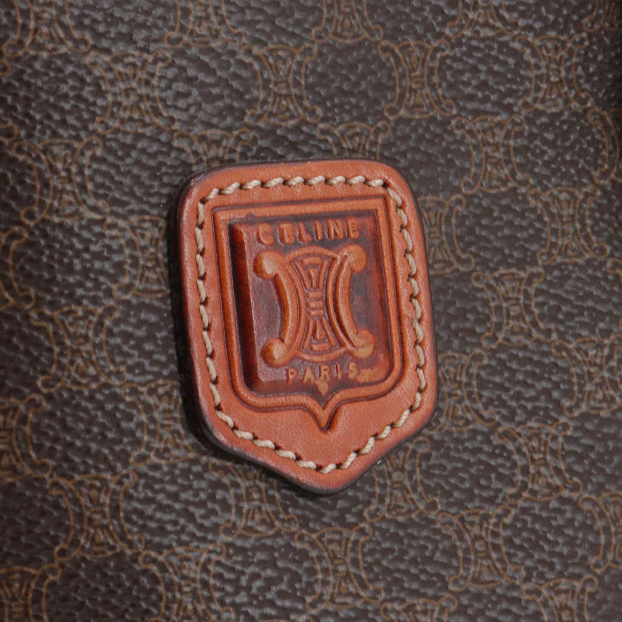 Celine CELINE - Celine Seau Triomphe PM handbag in brown monogram canvas Size ONE SIZE - 5 Thumbnail