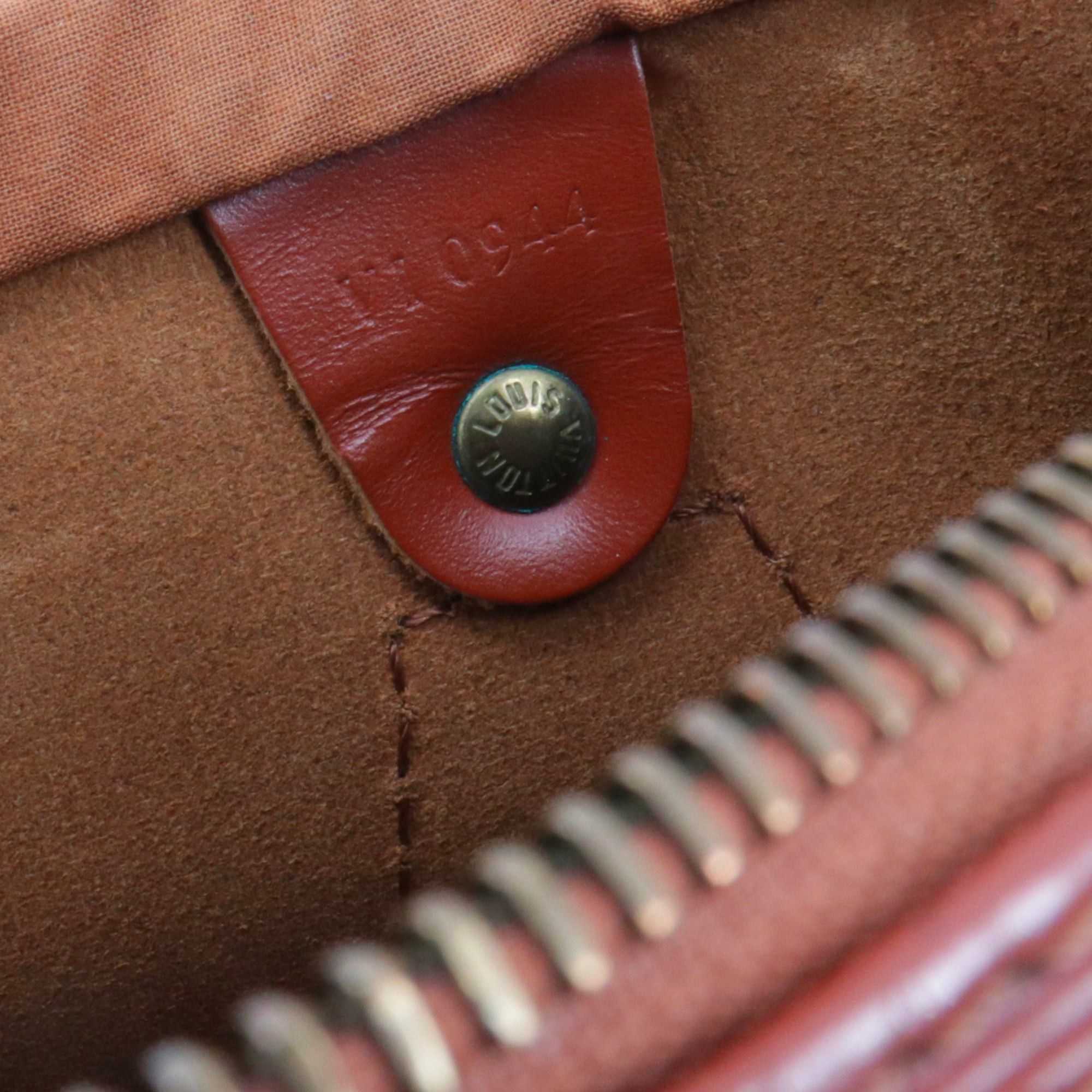 Louis Vuitton LOUIS VUITTON - Louis Vuitton Speedy 30 handbag in brown epi leather Size ONE SIZE - 8 Thumbnail