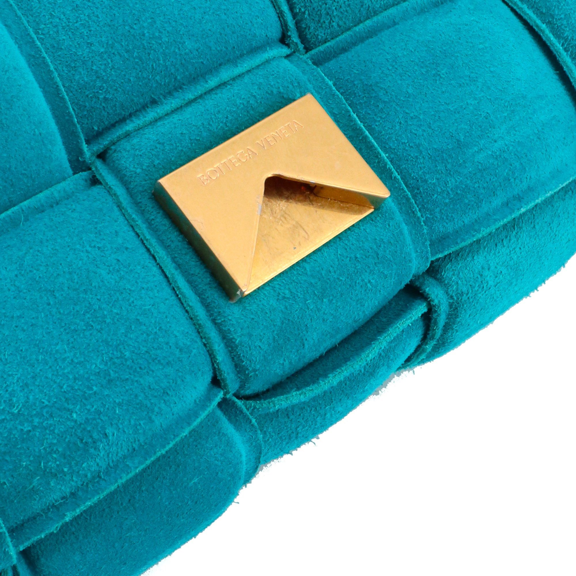 Bottega Veneta BOTTEGA VENETA - Bottega Veneta Chain Cassette shoulder bag in turquoise blue suede Size ONE SIZE - 7 Thumbnail