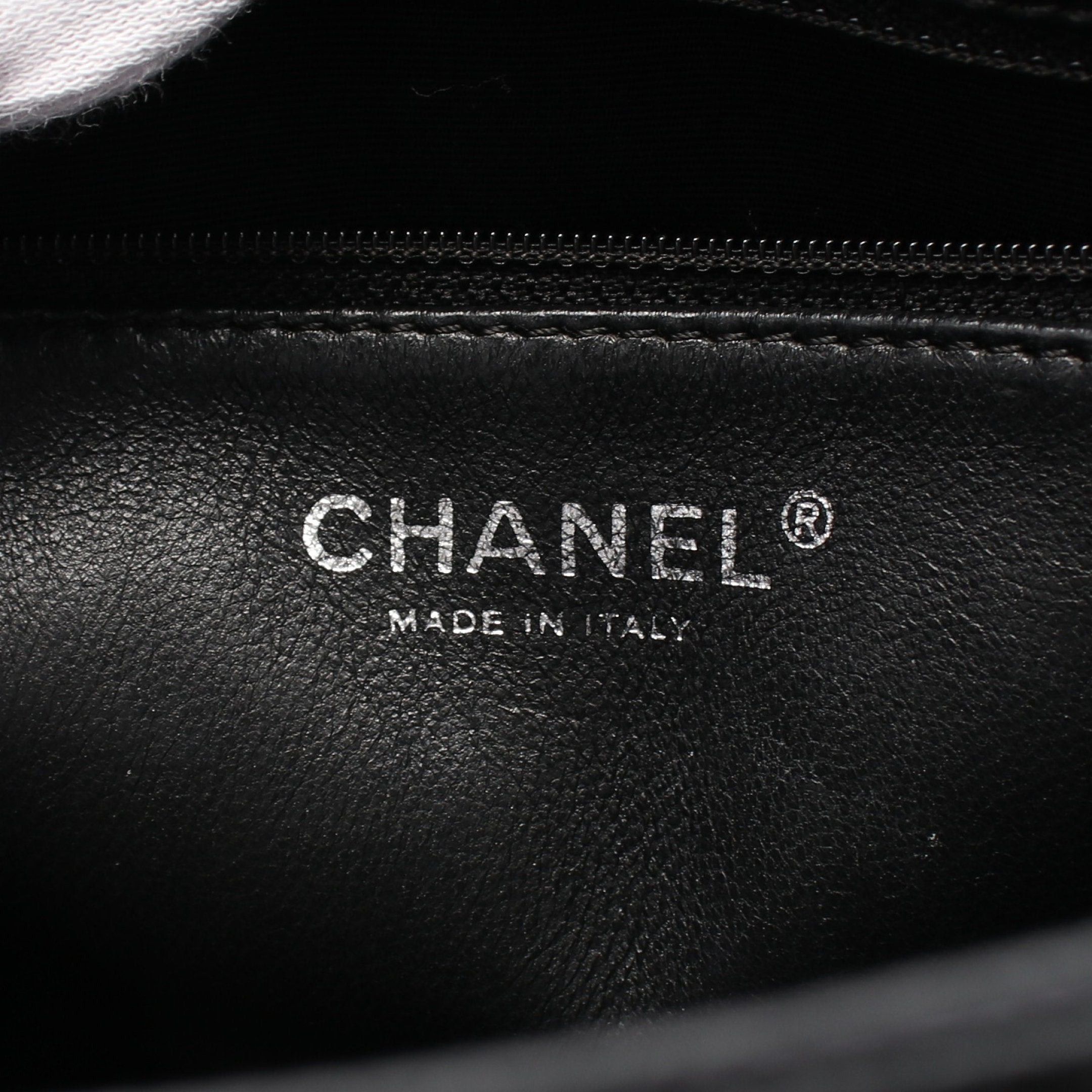 Chanel Chanel Reissue Tote Handbag Bag Caviar Skin Black Silver Hardware Size ONE SIZE - 4 Thumbnail
