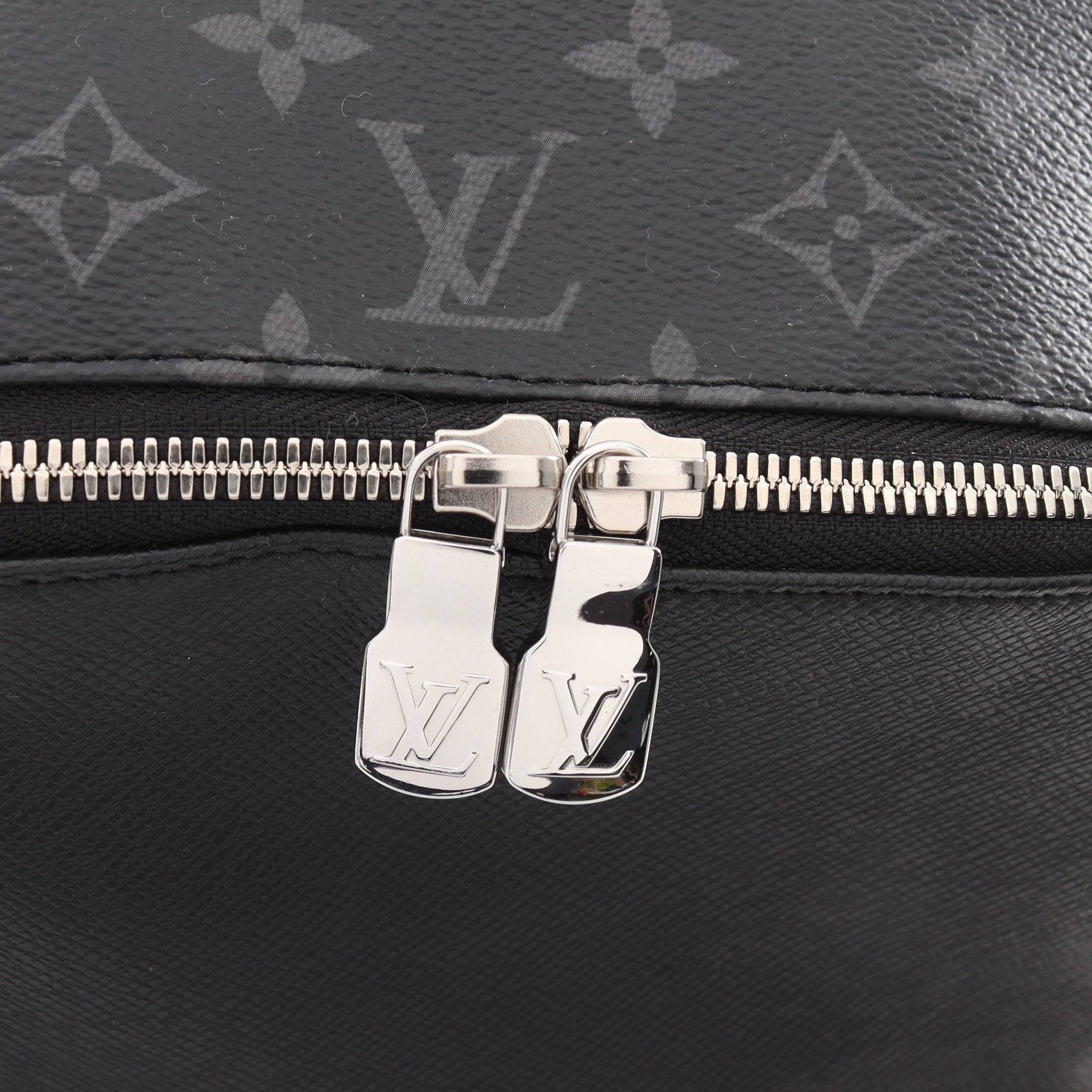 Louis Vuitton Louis Vuitton Discovery Monogram Eclipse Taigarama Backpack Rucksack Leather Black Size ONE SIZE - 6 Thumbnail