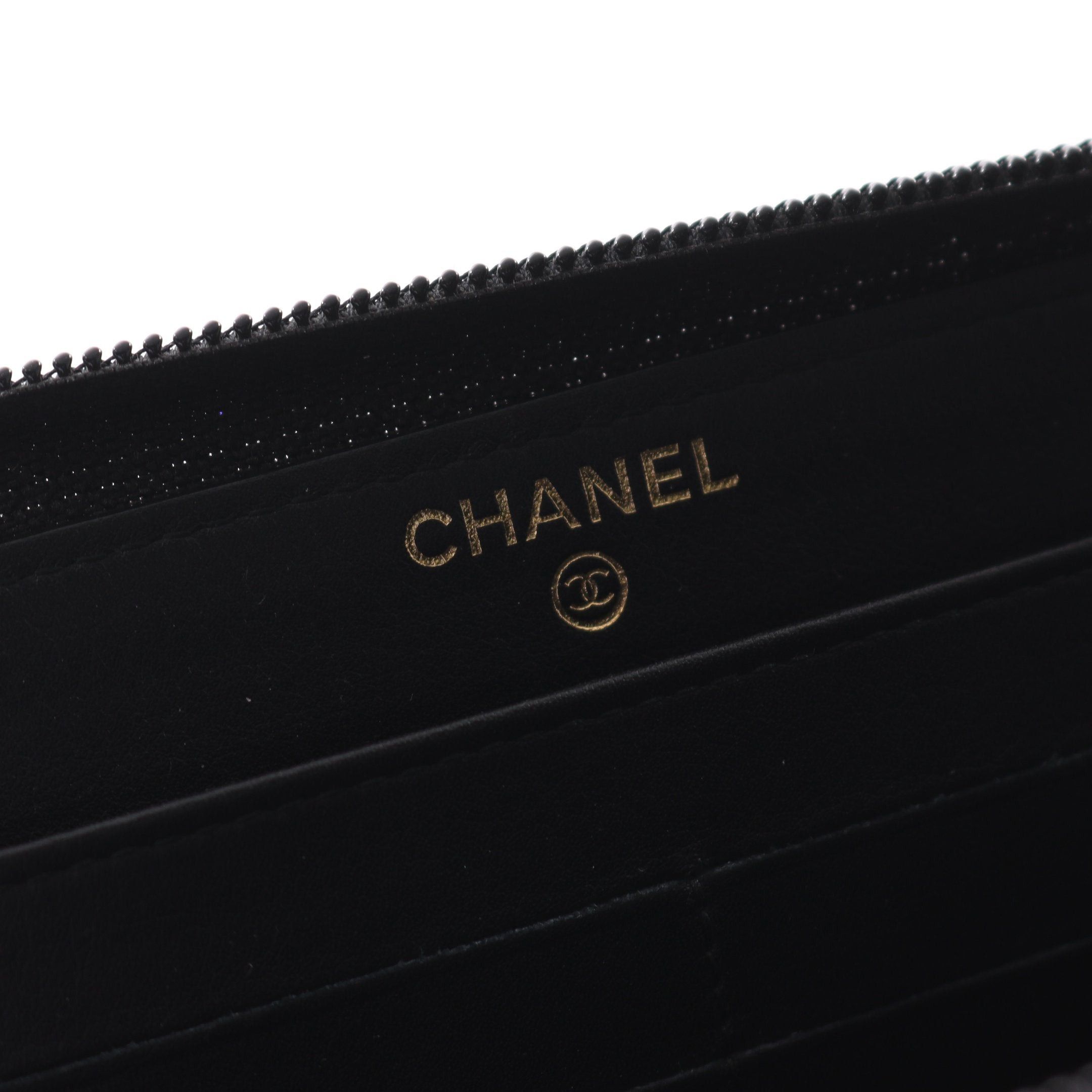 Chanel Chanel Boy Chanel Round Zipper Long Wallet Lambskin Black Gold Hardware Size ONE SIZE - 4 Thumbnail