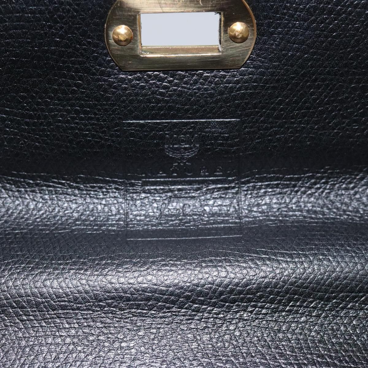 MCM Black Leather Handbag (Pre-Owned) Size ONE SIZE - 14 Thumbnail