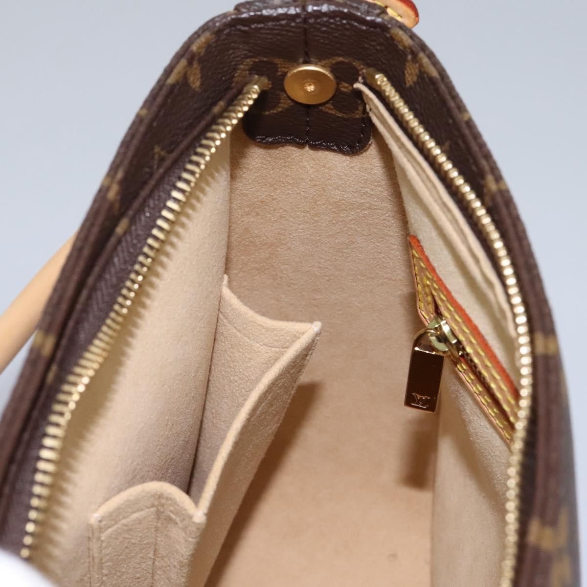 Louis Vuitton Looping Mm Brown Canvas Shoulder Bag (Pre-Owned) Size ONE SIZE - 20 Thumbnail