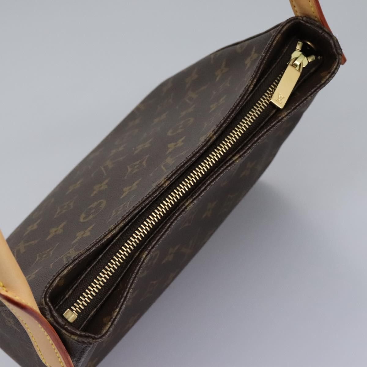 Louis Vuitton Looping Mm Brown Canvas Shoulder Bag (Pre-Owned) Size ONE SIZE - 11 Thumbnail