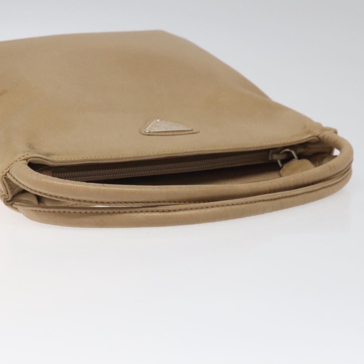 Prada Beige Leather Handbag (Pre-Owned) Size ONE SIZE - 14 Thumbnail