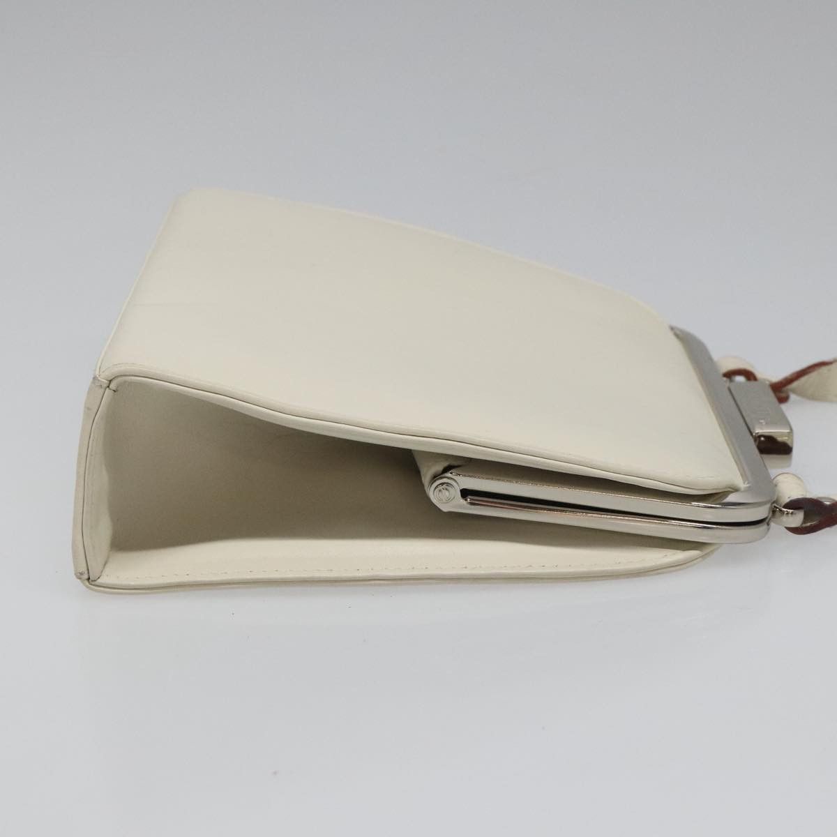 Burberry White Leather Shoulder Bag (Pre-Owned) Size ONE SIZE - 3 Thumbnail