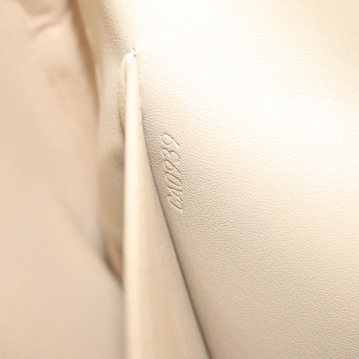 Louis Vuitton Thompson Street Beige Patent Leather Shoulder Bag Size ONE SIZE - 13 Thumbnail