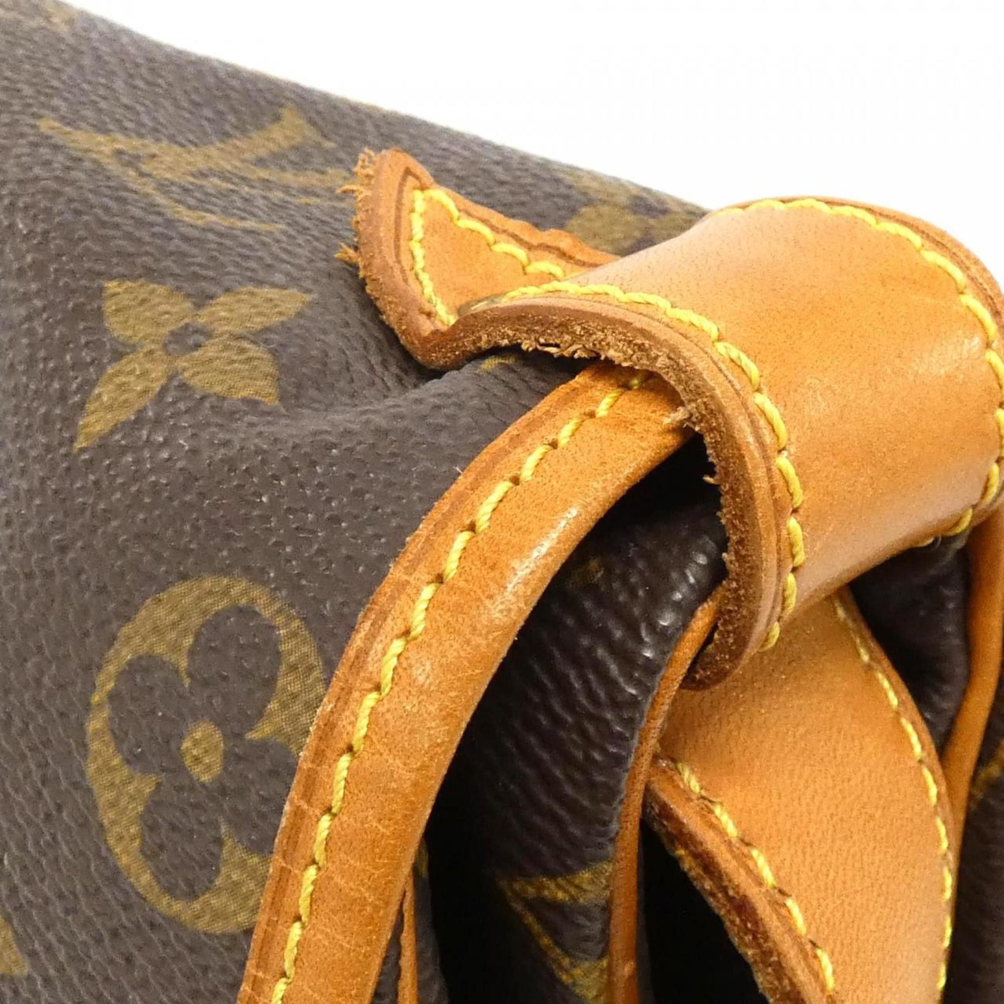 Louis Vuitton Saumur 35 shoulder