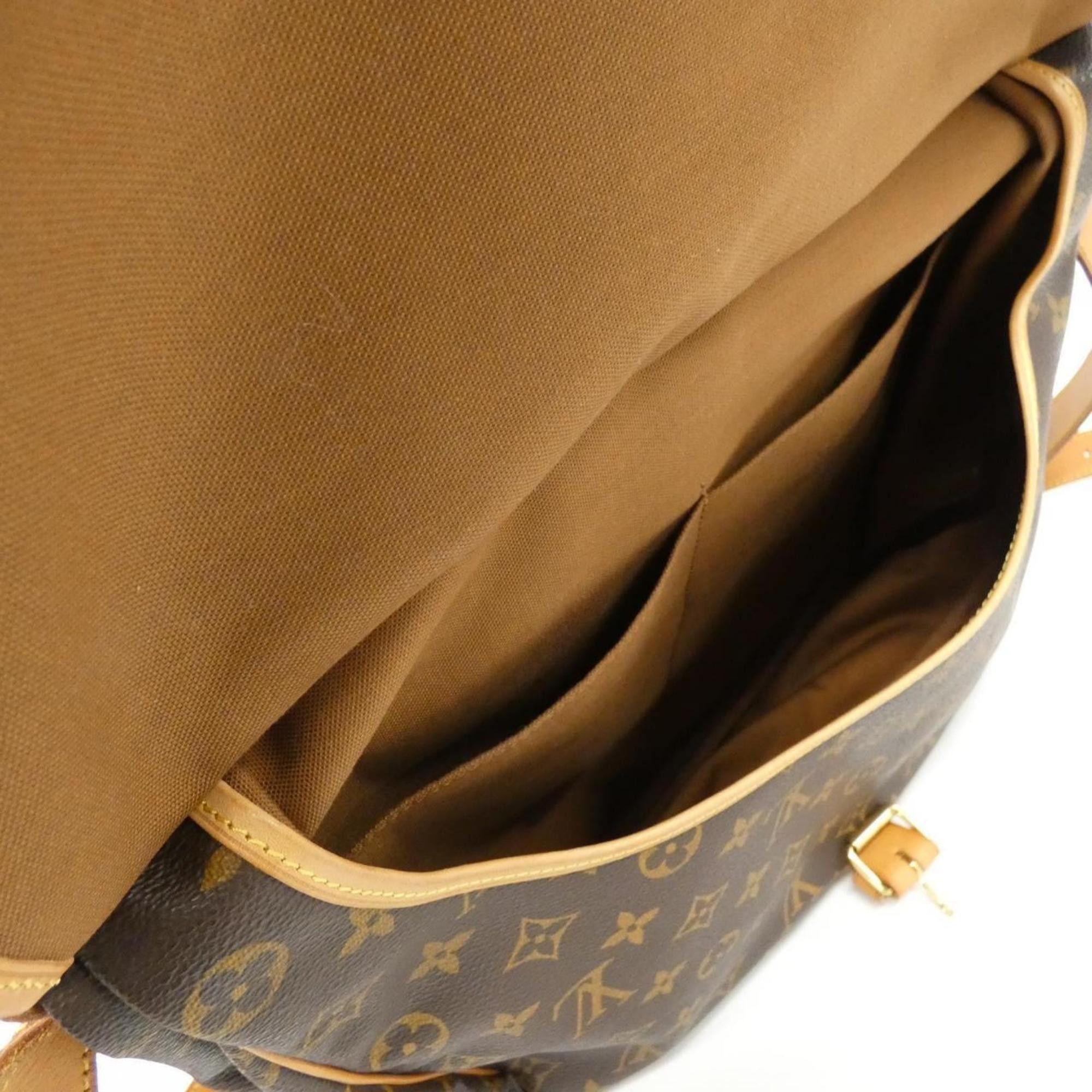 Louis Vuitton Saumur 35 shoulder