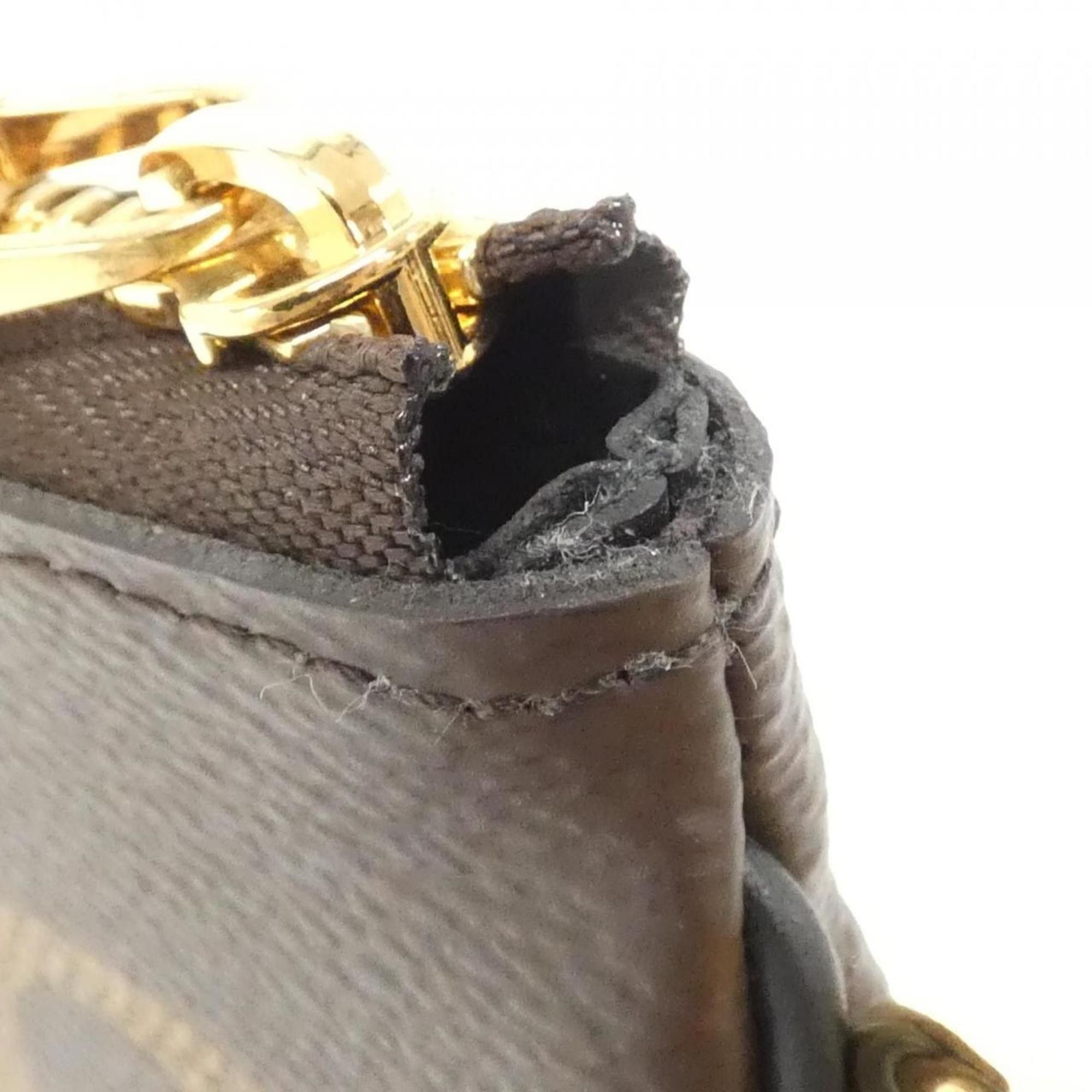 Louis Vuitton Louis Vuitton Trio clutch Size ONE SIZE - 9 Thumbnail