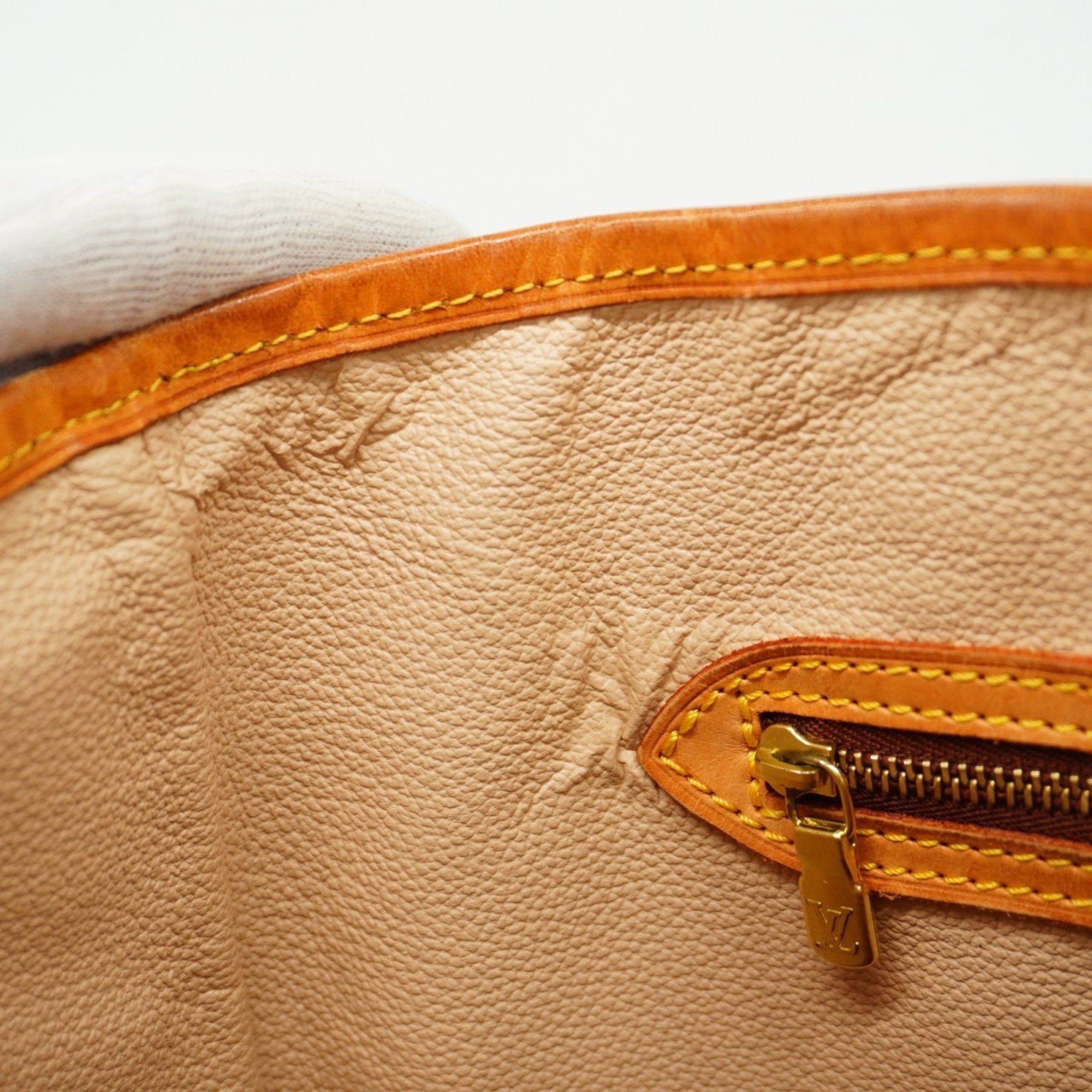Louis Vuitton Louis Vuitton Bucket GM tote Size ONE SIZE - 8 Thumbnail