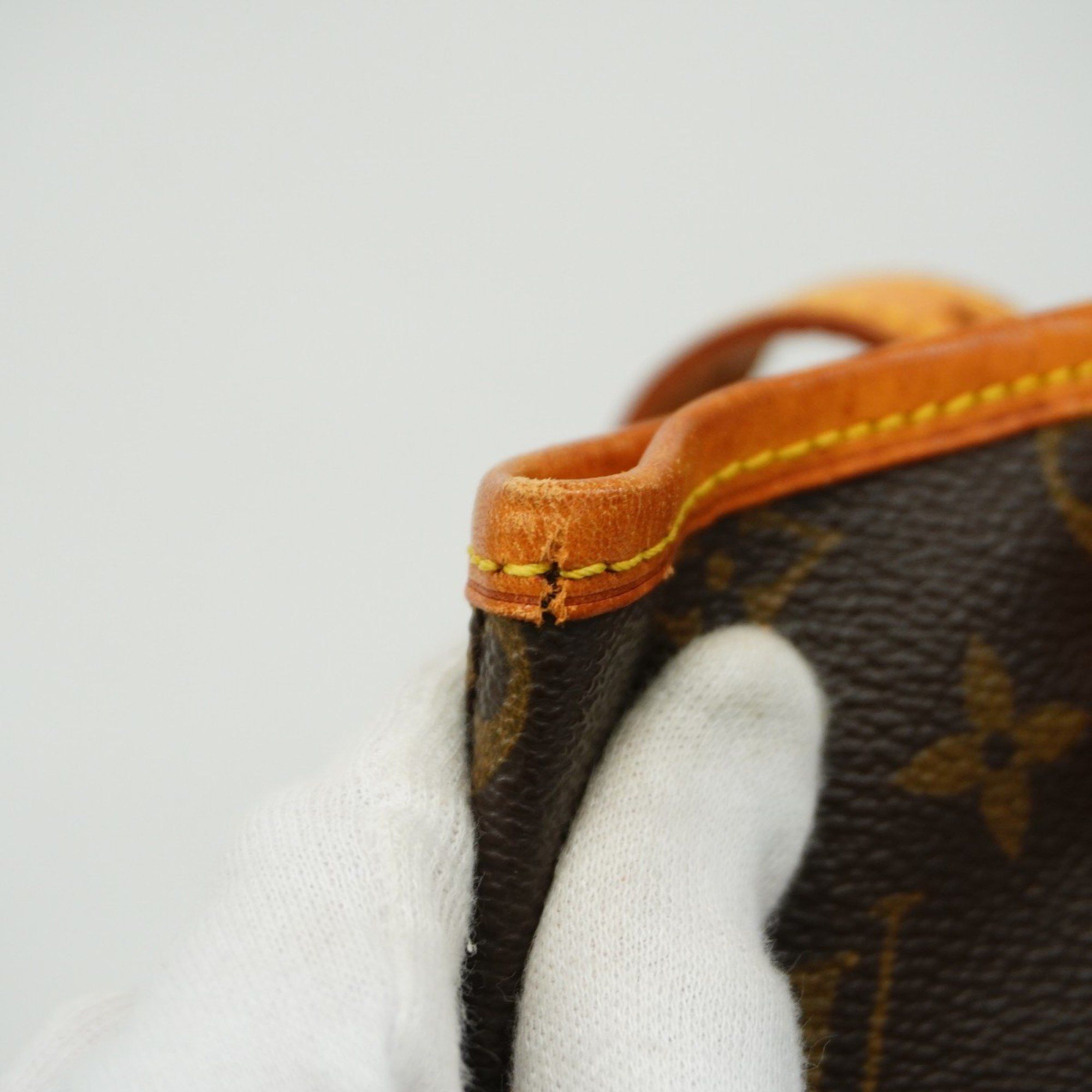 Louis Vuitton Louis Vuitton Bucket GM tote Size ONE SIZE - 12 Thumbnail