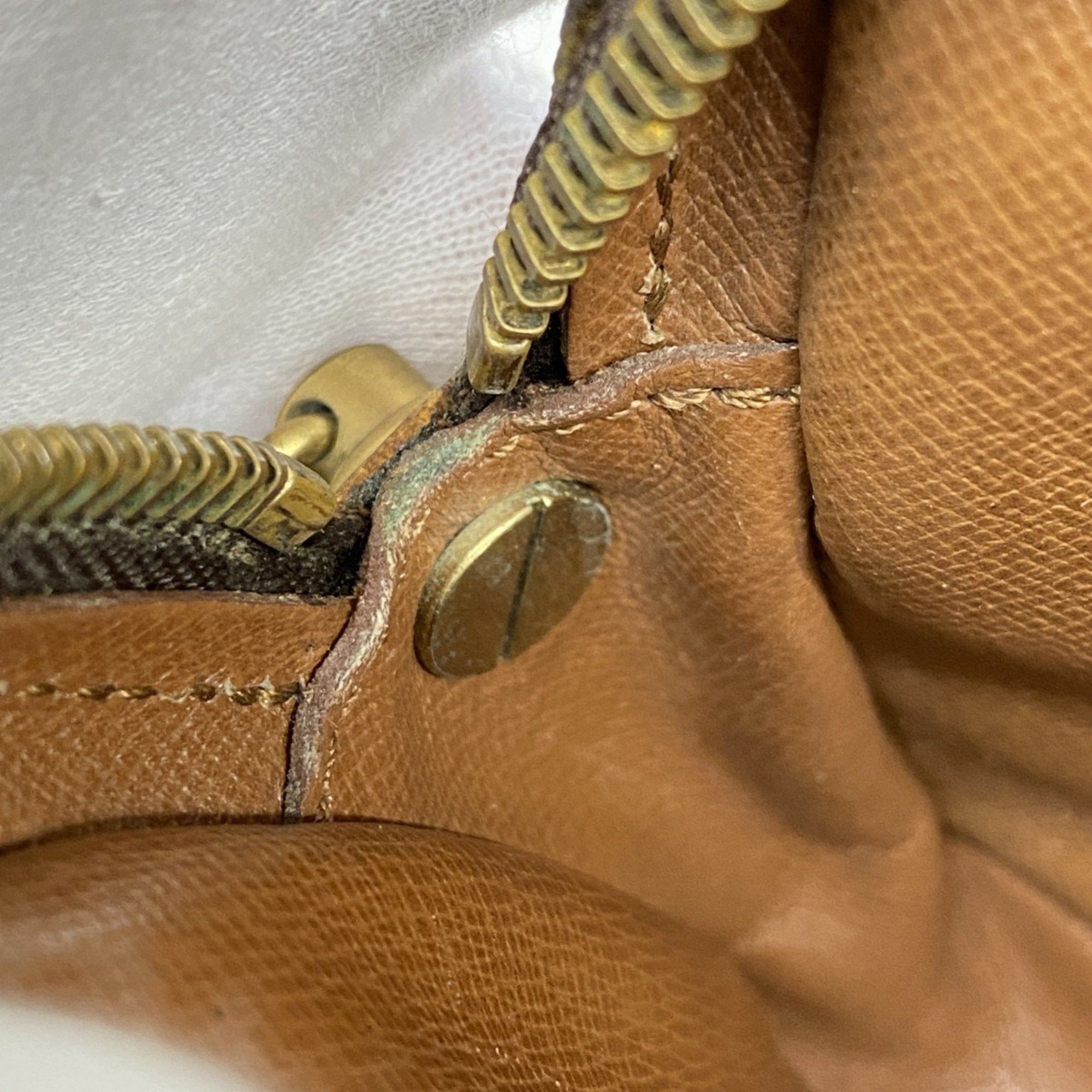 Louis Vuitton Louis Vuitton Marly Dragonne clutch Size ONE SIZE - 12 Thumbnail