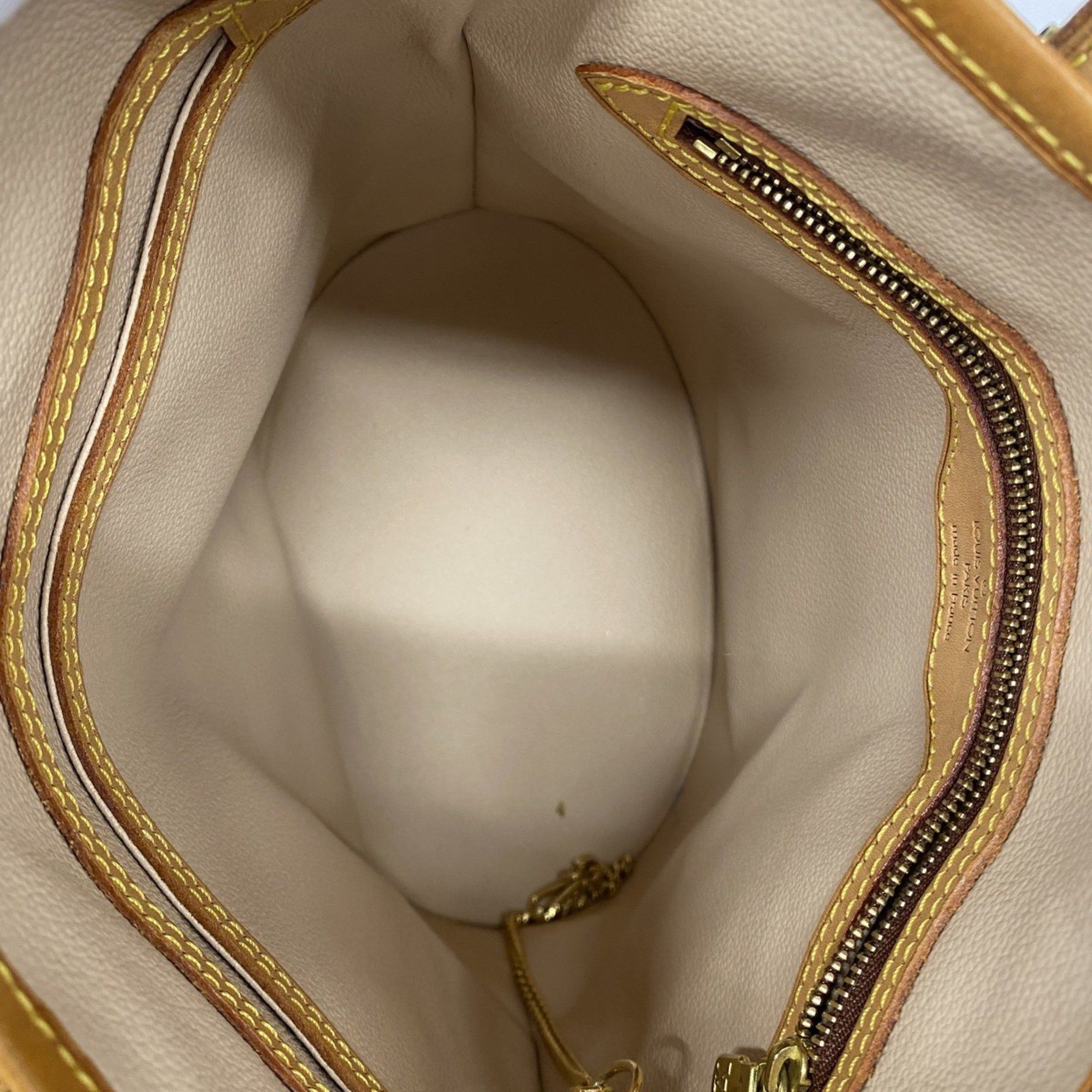 Louis Vuitton Louis Vuitton Bucket PM tote Size ONE SIZE - 9 Thumbnail