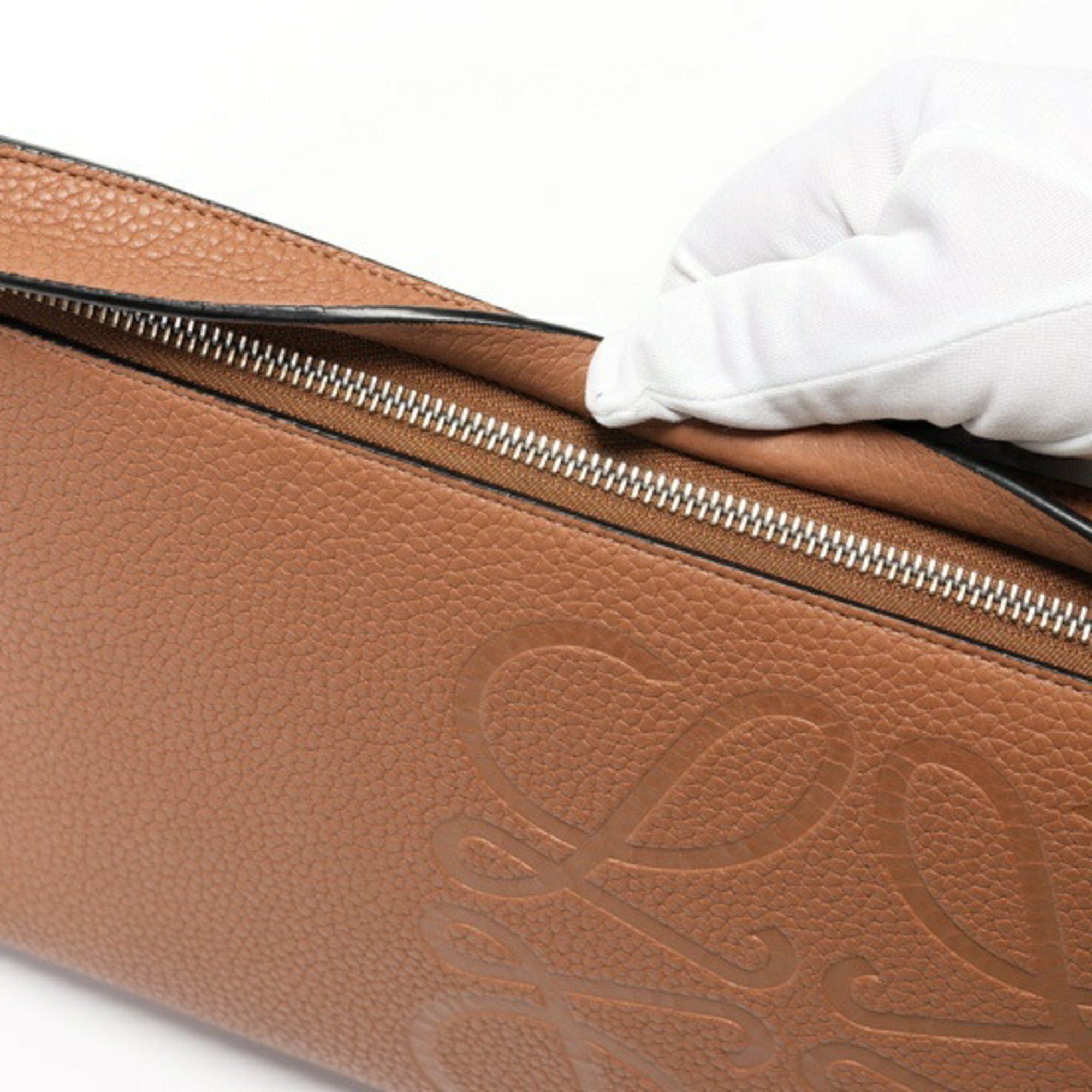 Loewe Loewe T pouch clutch Size ONE SIZE - 5 Thumbnail