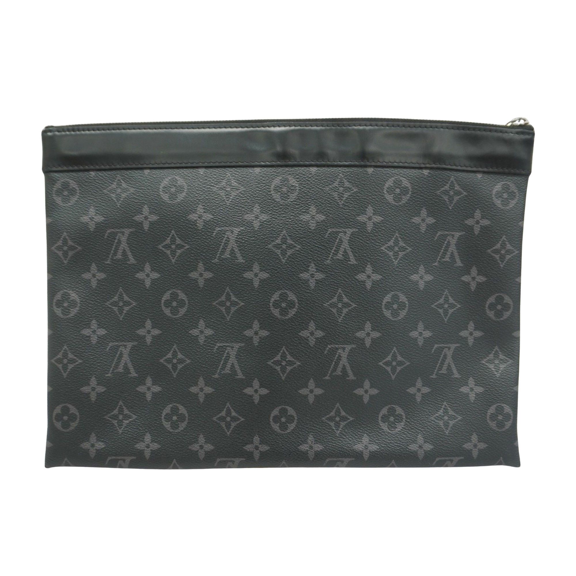 Louis Vuitton Louis Vuitton Discovery clutch Size ONE SIZE - 2 Thumbnail
